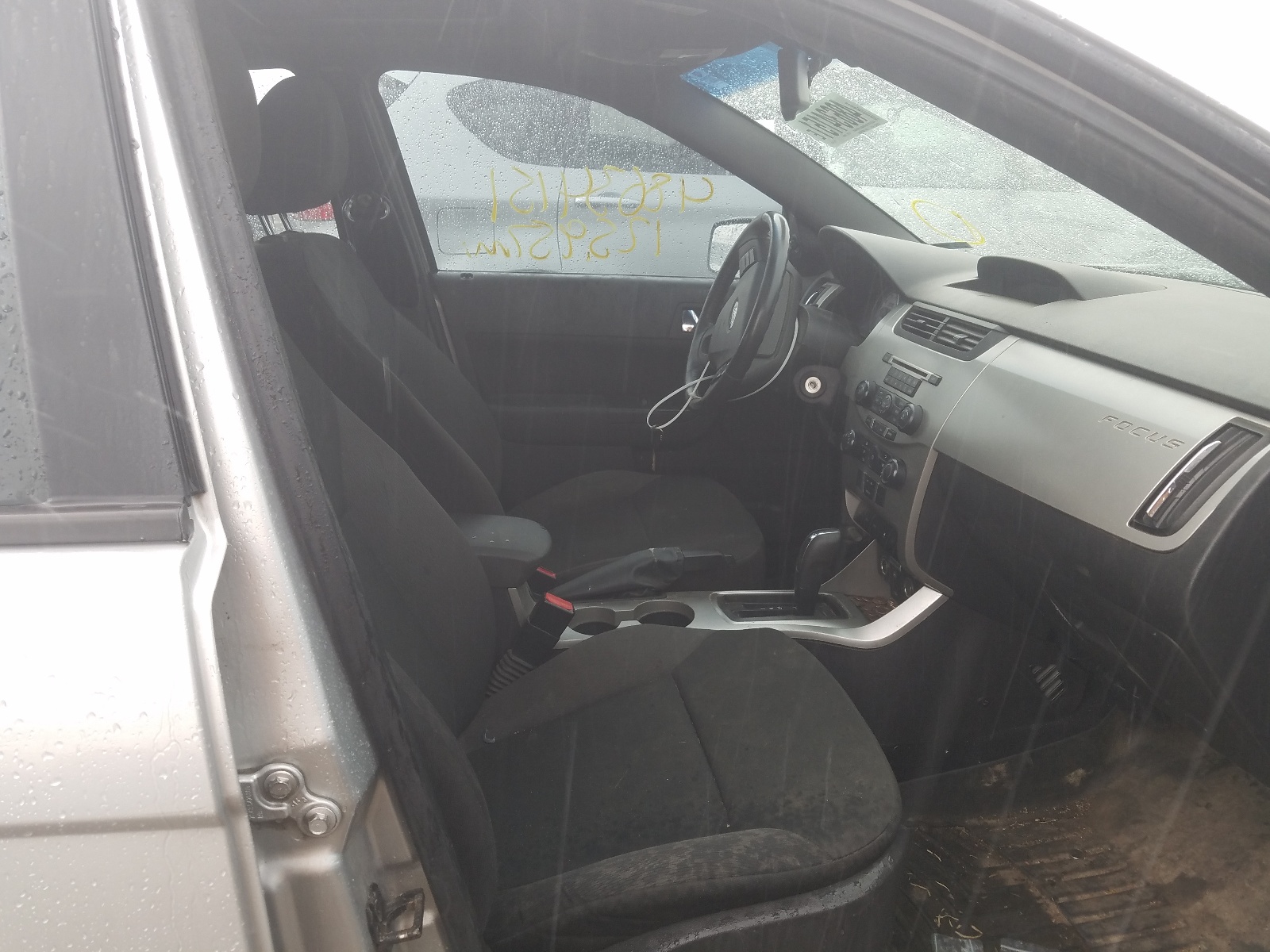 Photo 5 from auction – 2009 FORD FOCUS SES with VIN 1FAHP36N29W111670