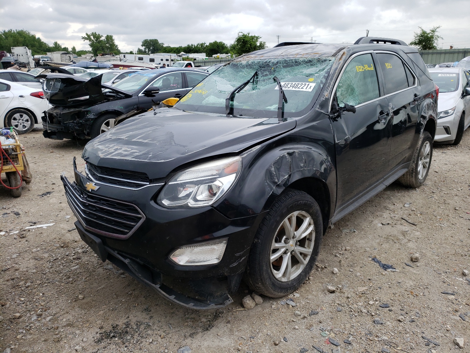 Photo 2 from auction – 2017 CHEVROLET EQUINOX LT with VIN 2GNFLFEK6H6309643