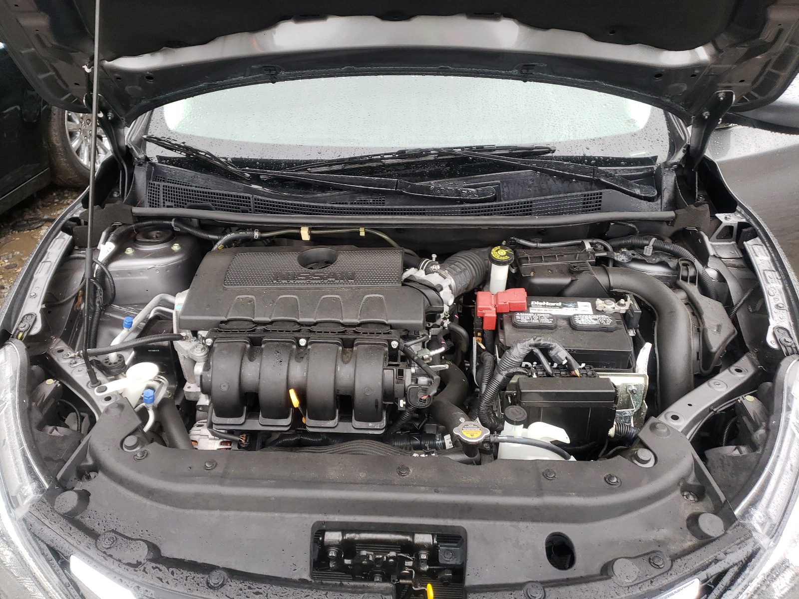 Photo 7 from auction – 2017 NISSAN SENTRA S with VIN 3N1AB7AP8HY372953