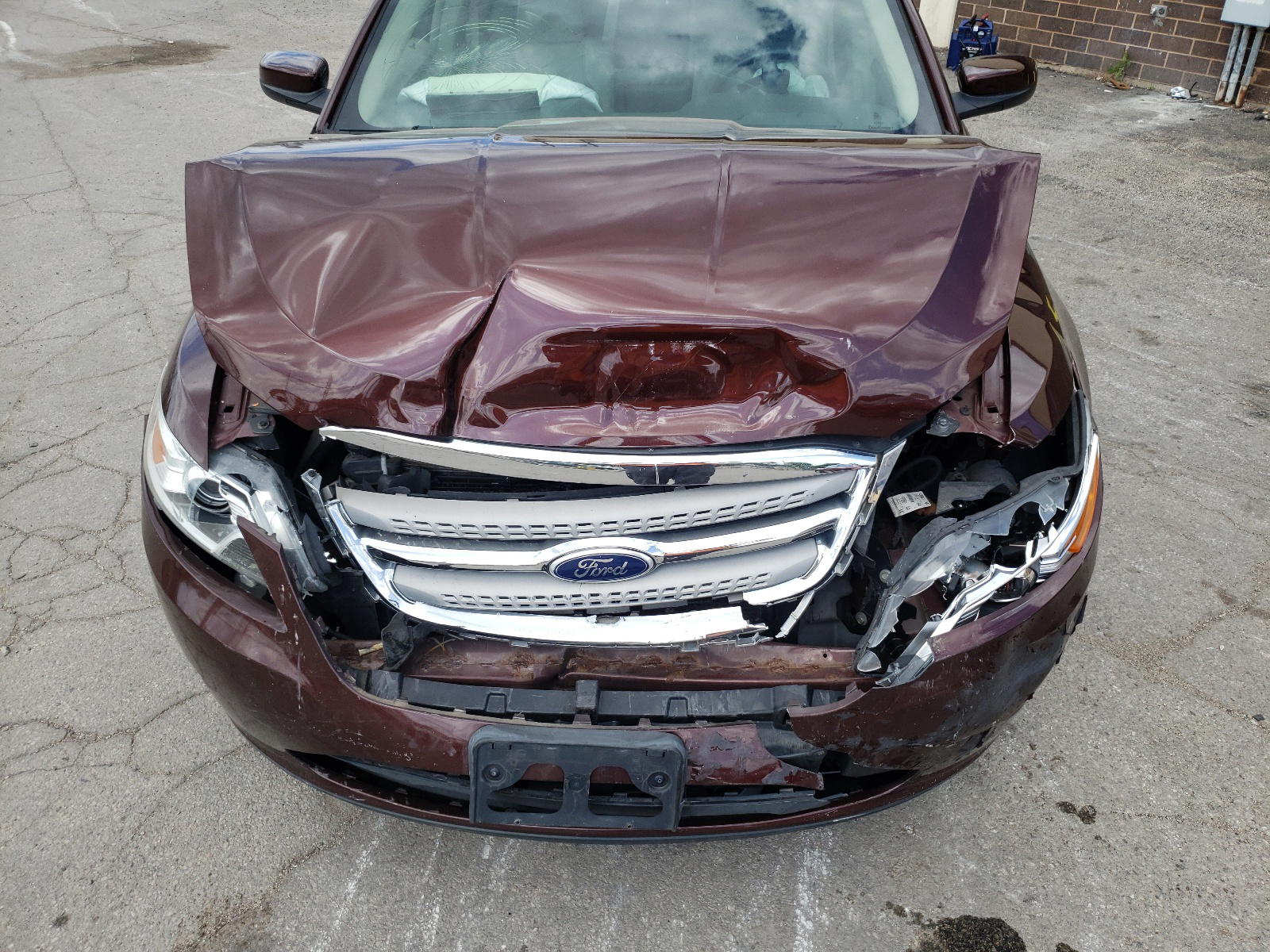 Photo 7 from auction – 2010 FORD TAURUS SEL with VIN 1FAHP2EW6AG170885