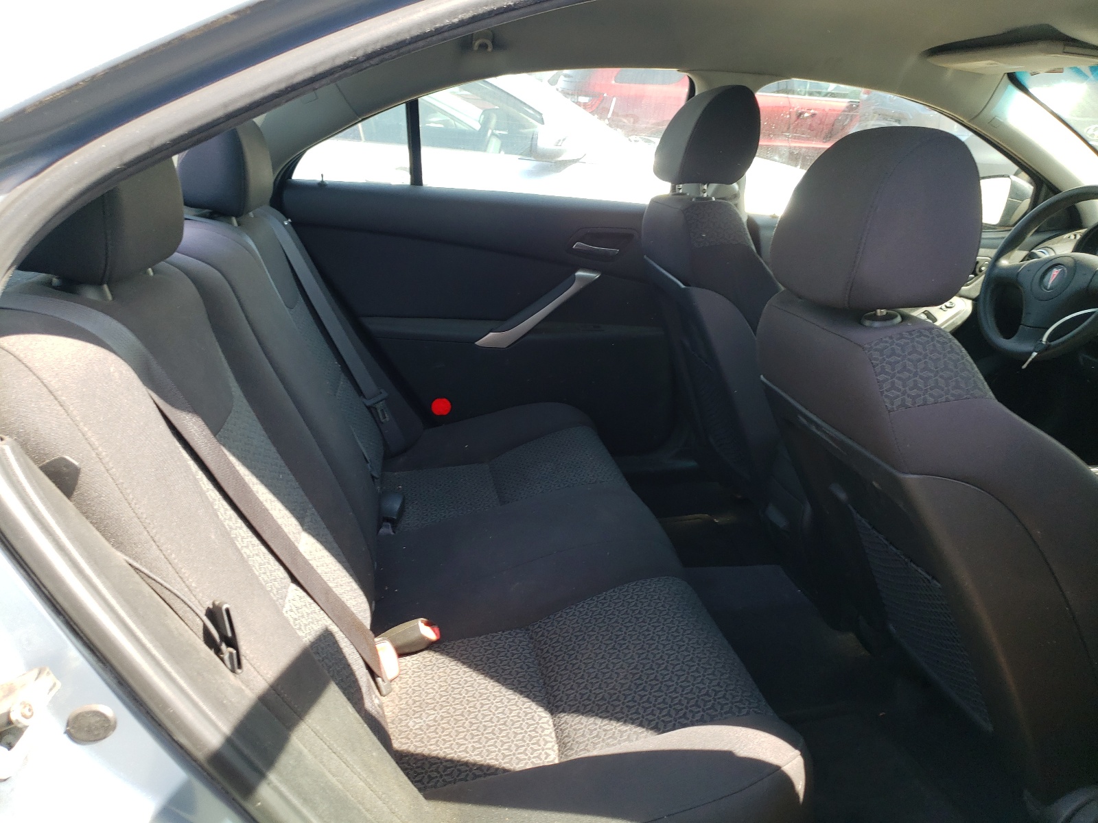 Photo 6 from auction – 2007 PONTIAC G6 with VIN 1G2ZF58B774275882