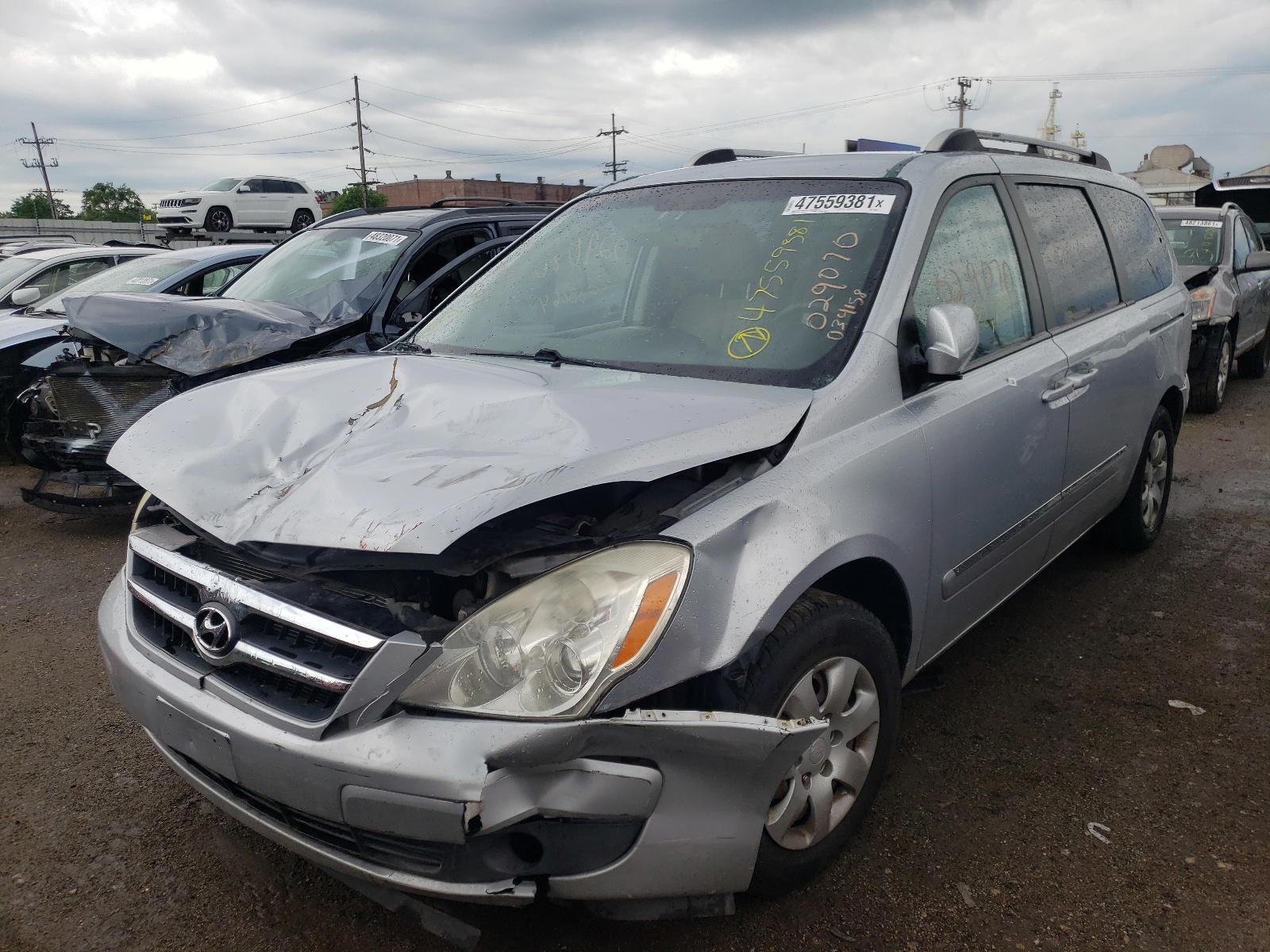 Photo 2 from auction – 2007 HYUNDAI ENTOURAGE with VIN KNDMC233376034158