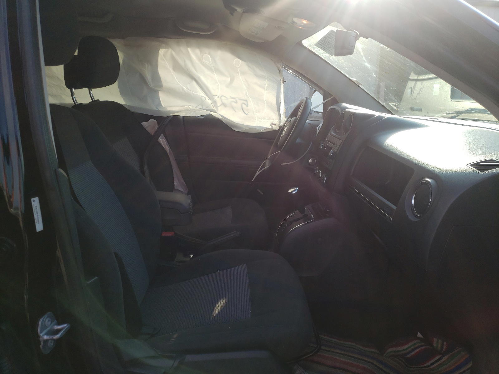 Photo 5 from auction – 2016 JEEP COMPASS SP with VIN 1C4NJDBB1GD521580