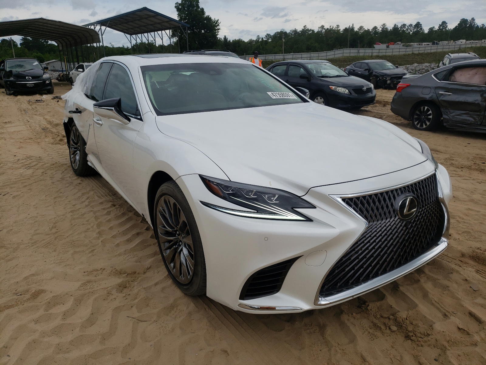 LEXUS LS 500 BAS 2019 with VIN JTHB51FF9K5008422 - Photo from auction
