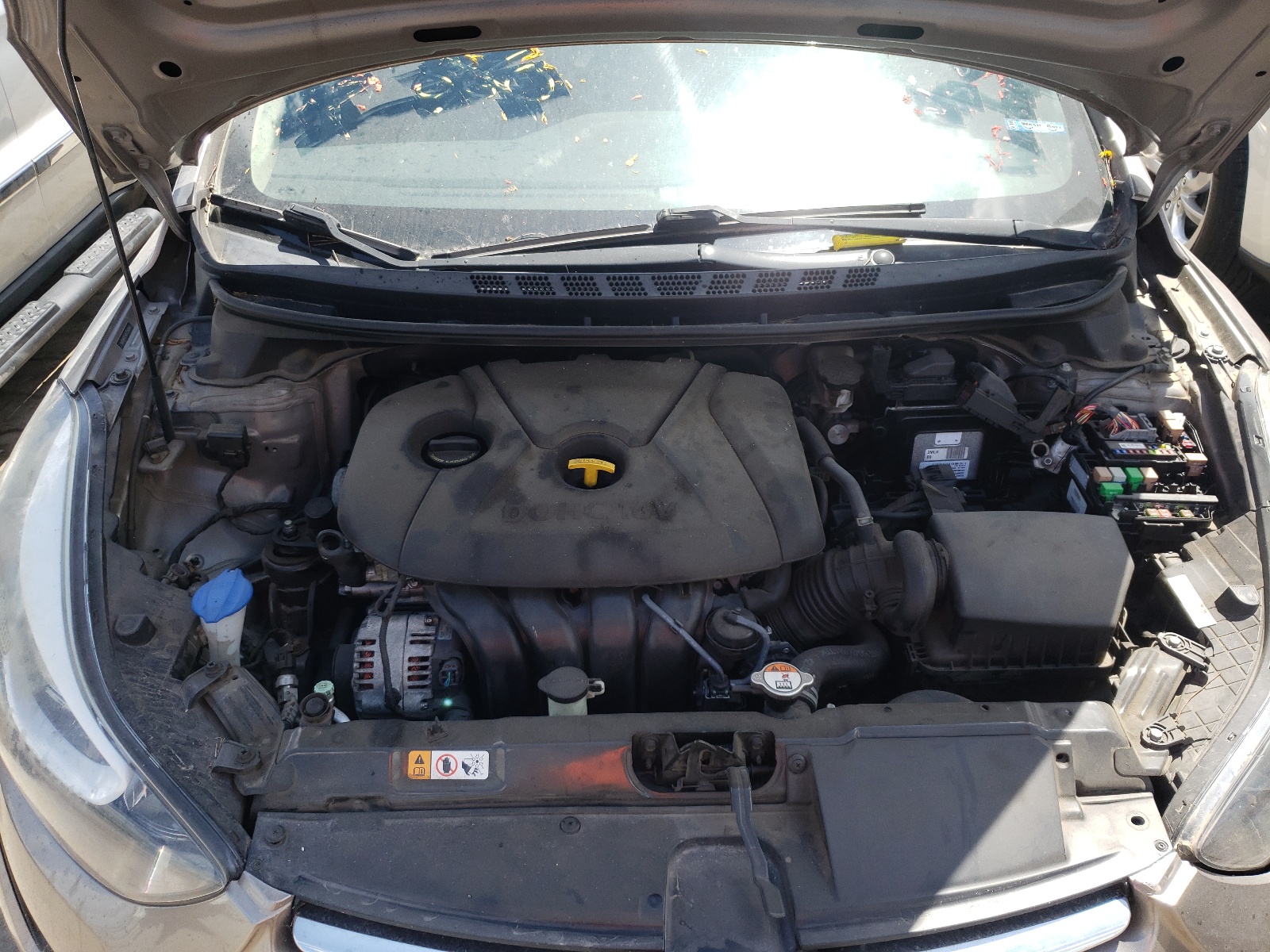 Photo 7 from auction – 2016 HYUNDAI ELANTRA SE with VIN 5NPDH4AE6GH736644