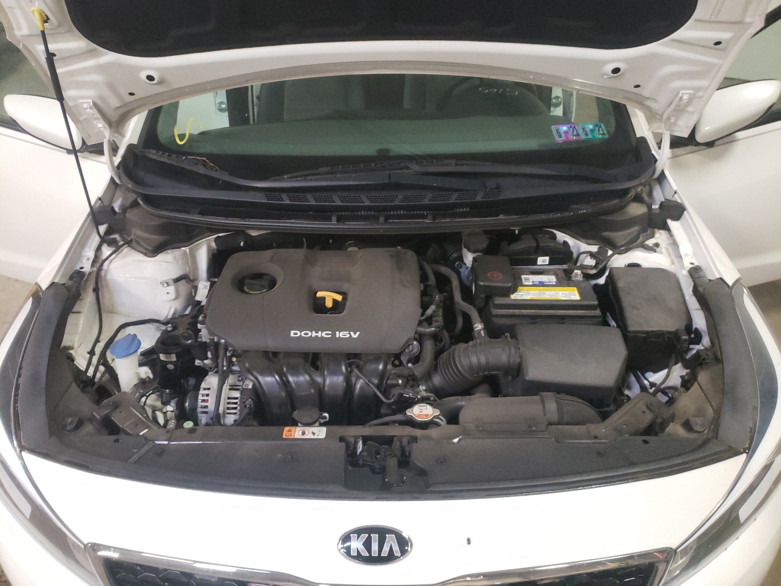 صورة رقم 7 من المزاد - 2017 KIA FORTE LX مع VIN 3KPFL4A71HE015307