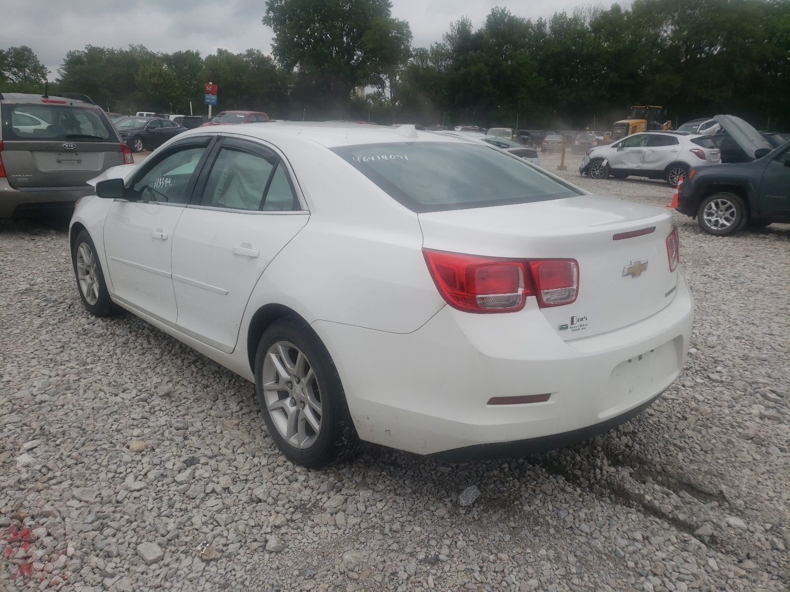 Photo 3 from auction – 2014 CHEVROLET MALIBU 1LT with VIN 1G11C5SL7EF267553