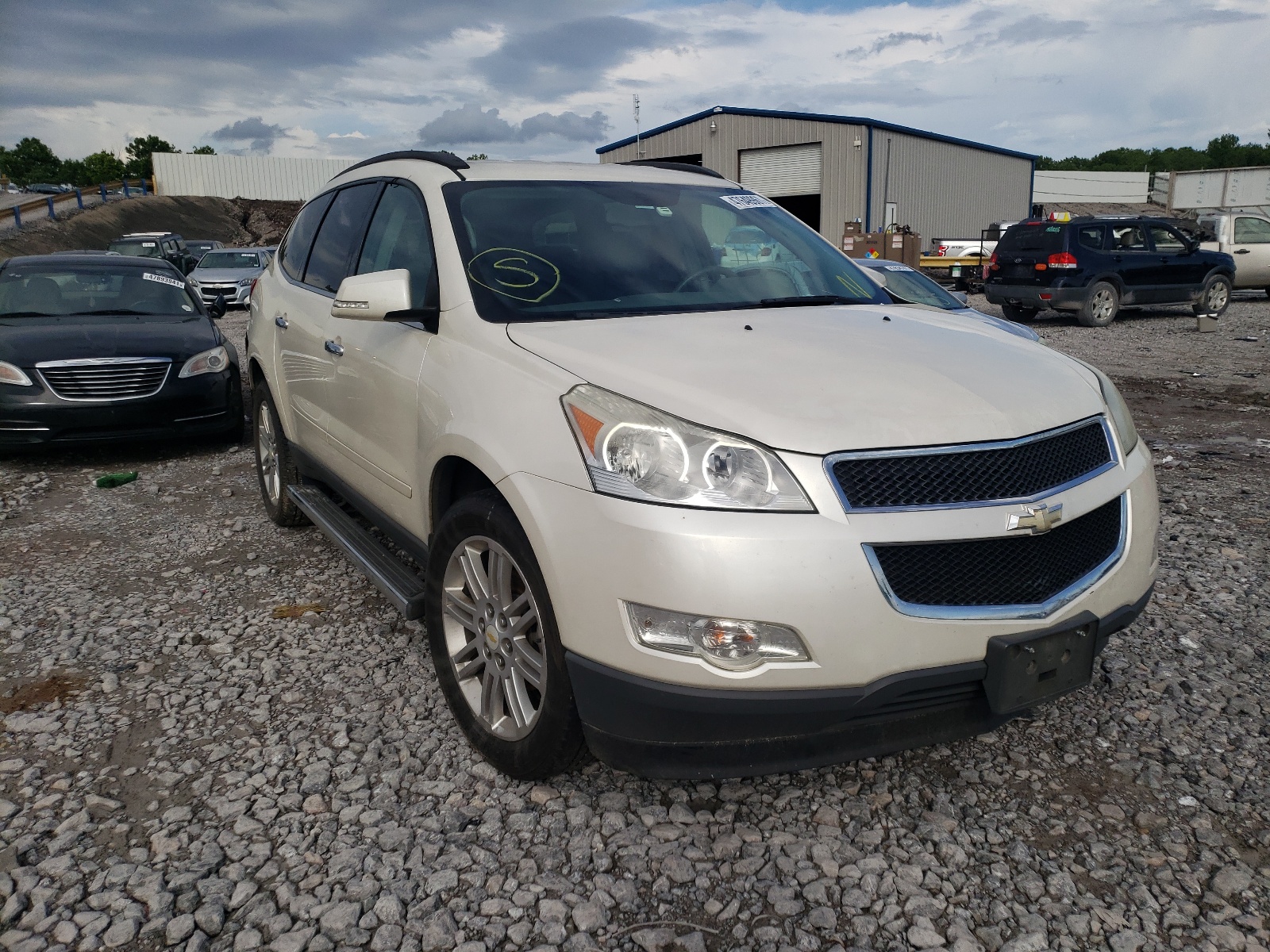 CHEVROLET TRAVERSE L 2011 z numerem VIN 1GNKRGED5BJ265990 - Zdjęcie z aukcji