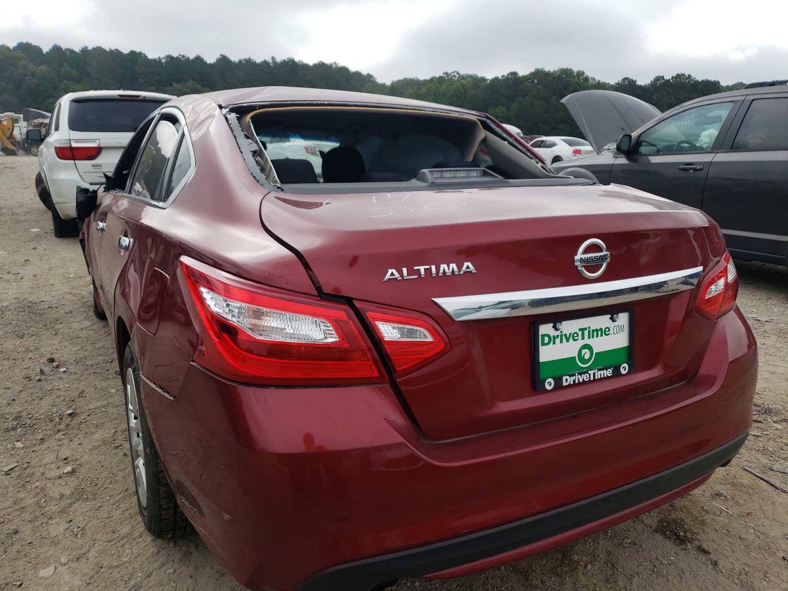 Photo 16 from auction – 2016 NISSAN ALTIMA 2.5 with VIN 1N4AL3AP9GN332983