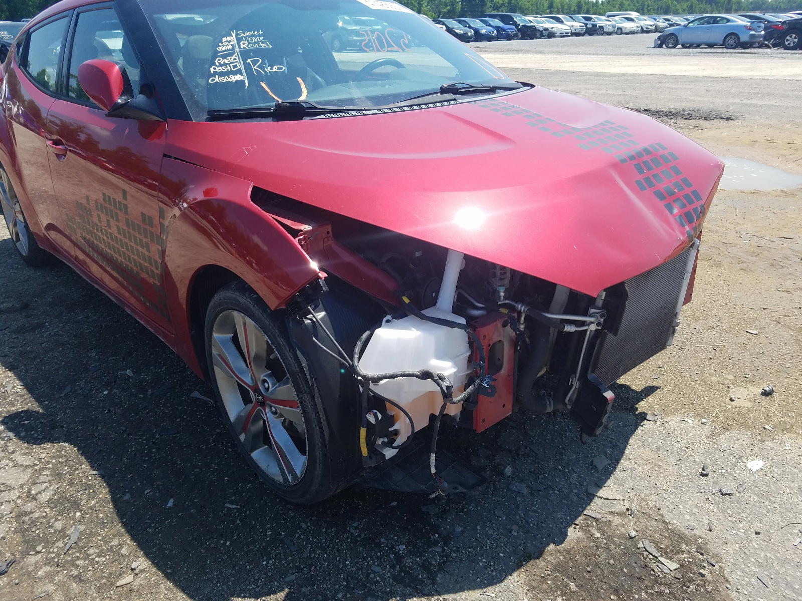 Photo 9 from auction – 2016 HYUNDAI VELOSTER with VIN KMHTC6AD0GU250605