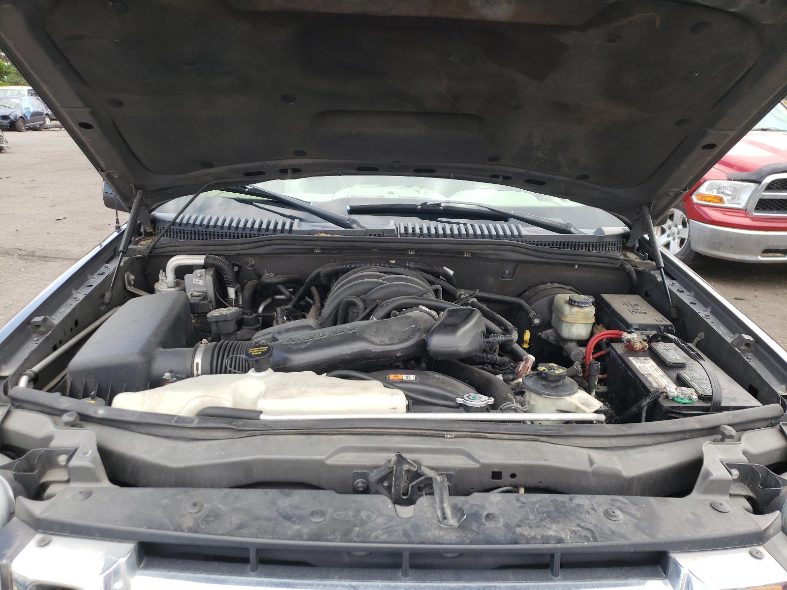 Photo 7 from auction – 2006 FORD EXPLORER E with VIN 1FMEU74876UA82504