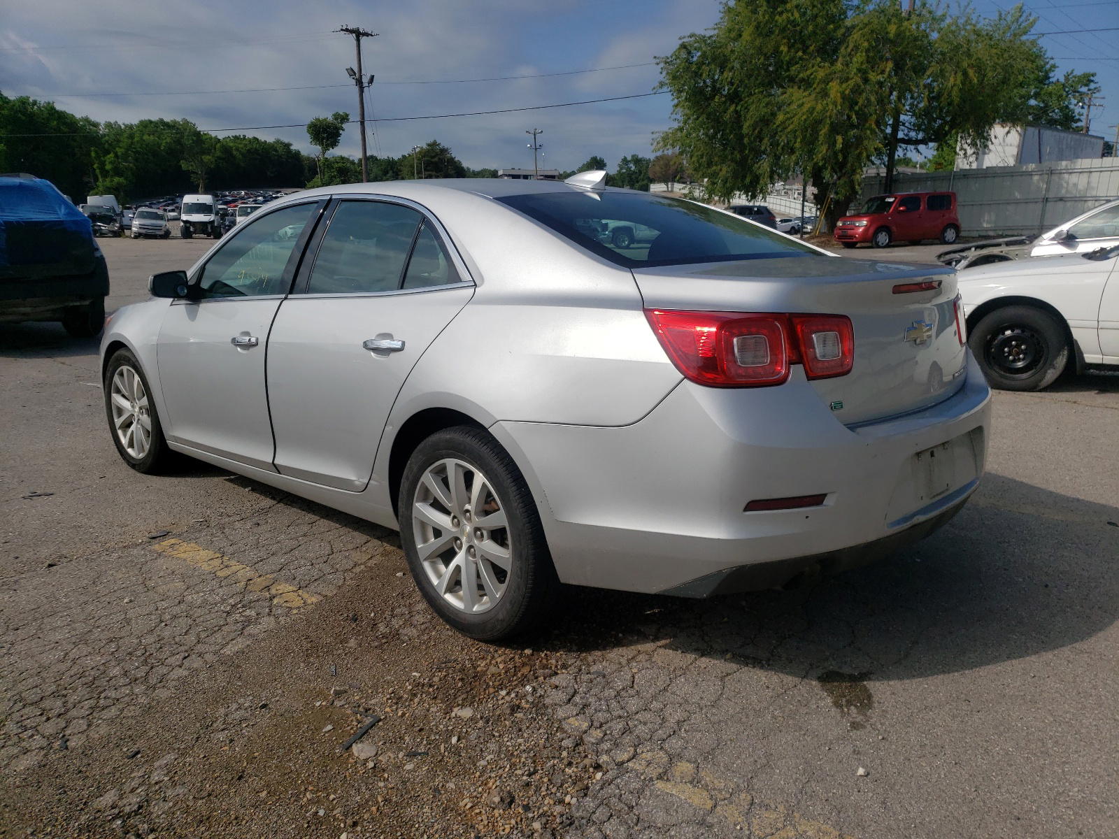 Photo 3 from auction – 2016 CHEVROLET MALIBU LIM with VIN 1G11E5SA3GF105463