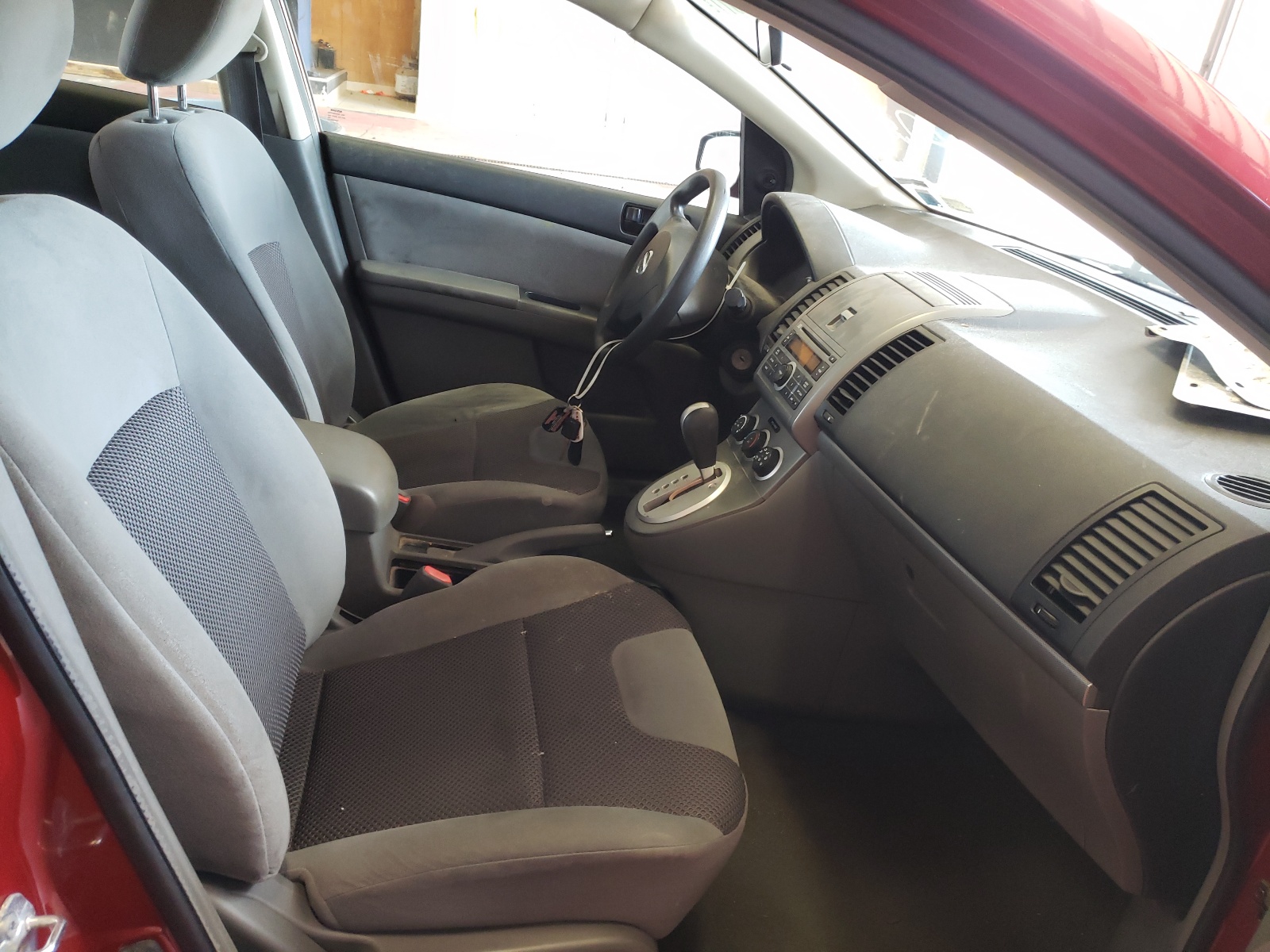Photo 5 from auction – 2007 NISSAN SENTRA 2.0 with VIN 3N1AB61E17L678848