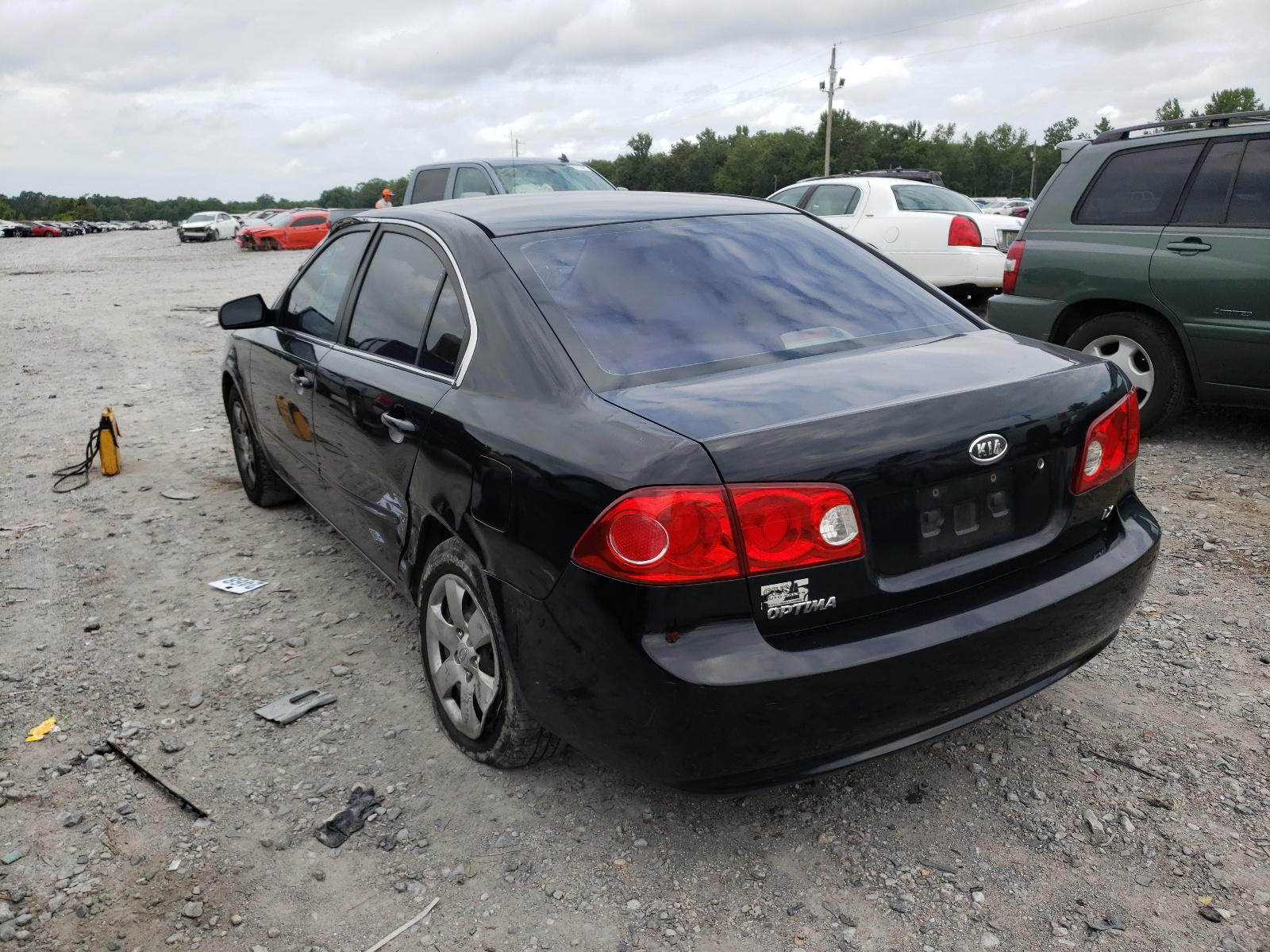 Photo 3 from auction – 2008 KIA OPTIMA LX with VIN KNAGE123085194117