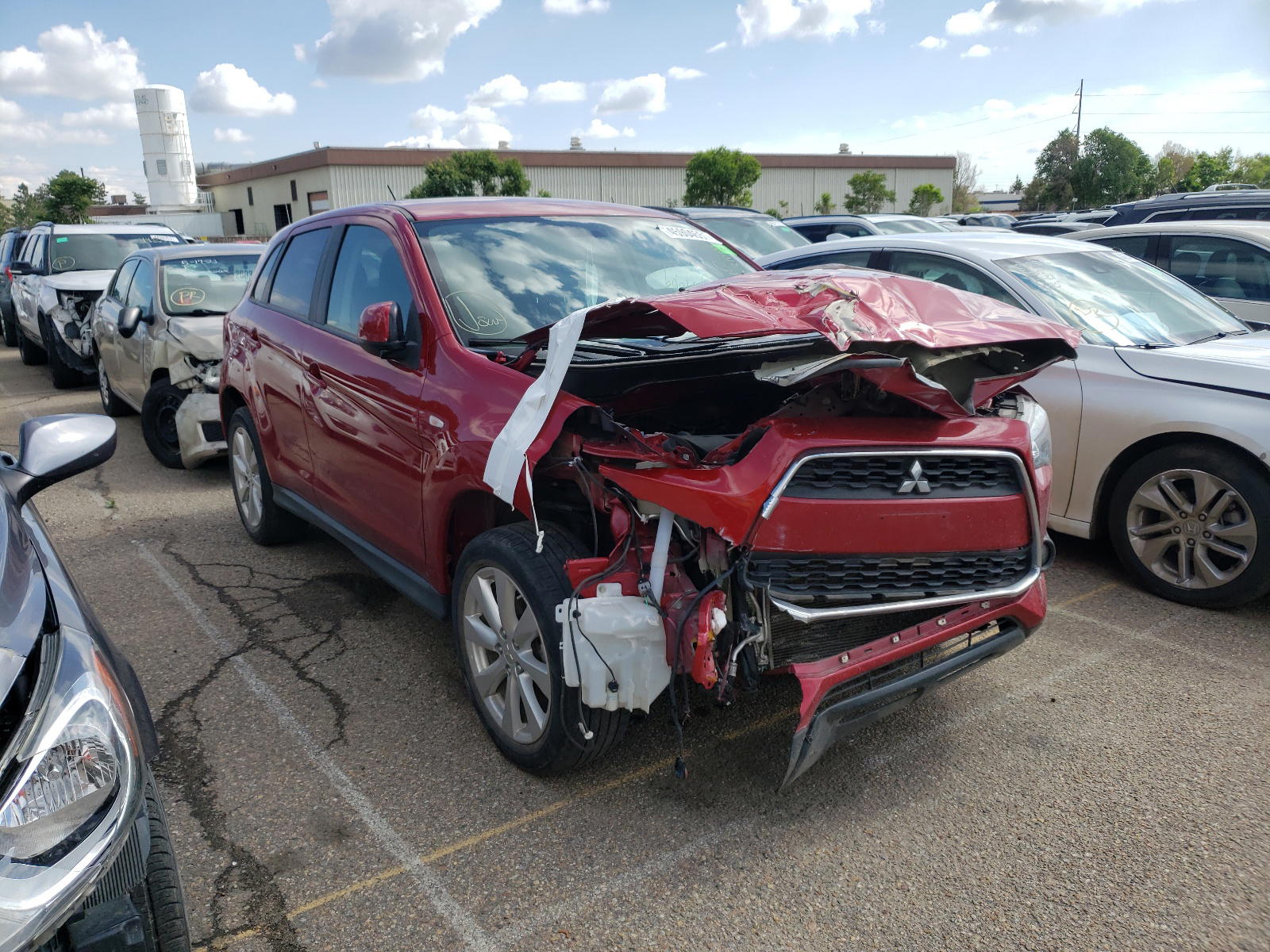 Photo 2 from auction – 2014 MITSUBISHI OUTLANDER with VIN 4A4AR3AU0EE024735