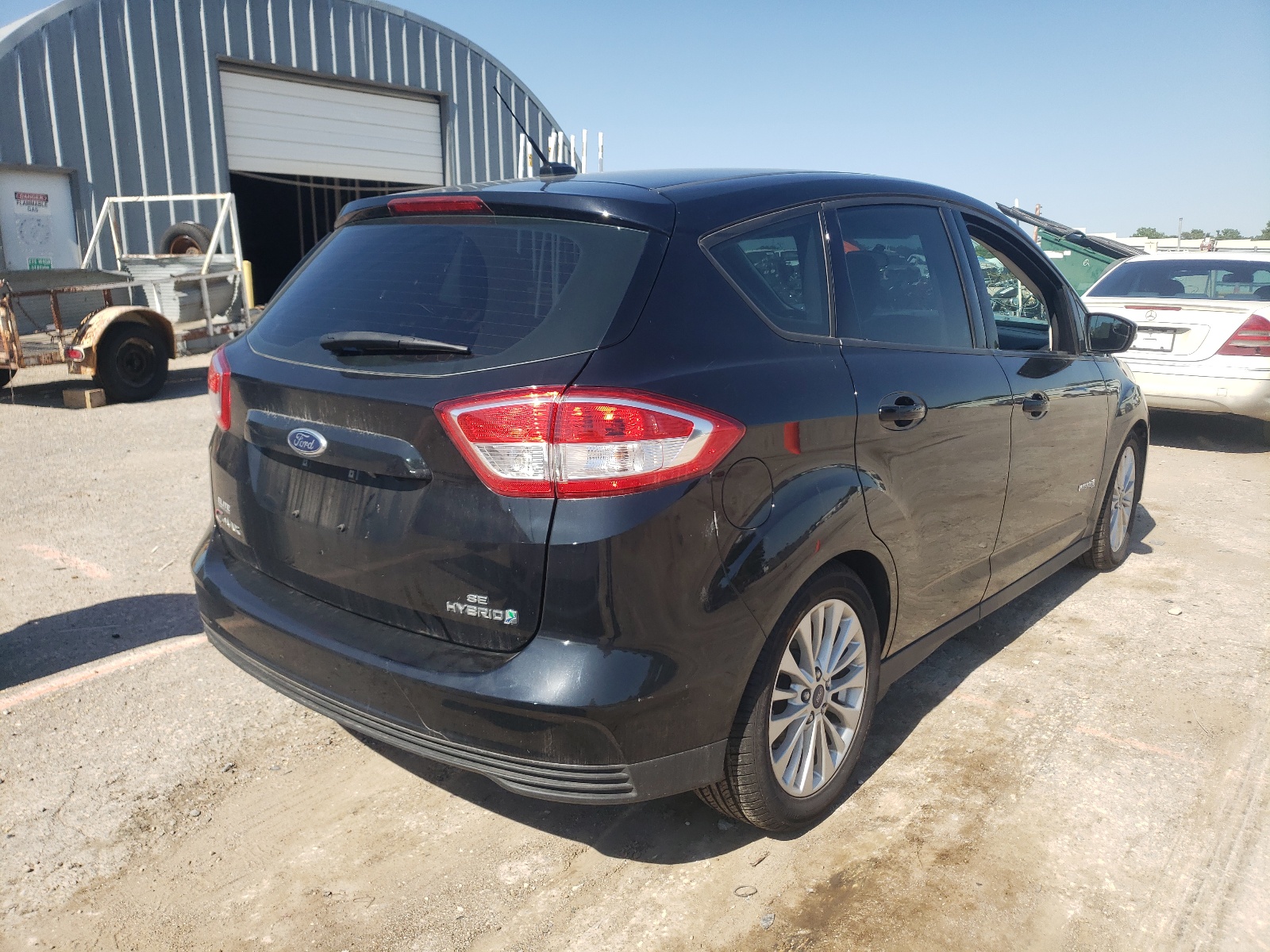 Photo 4 from auction – 2018 FORD C-MAX SE with VIN 1FADP5AU0JL102450