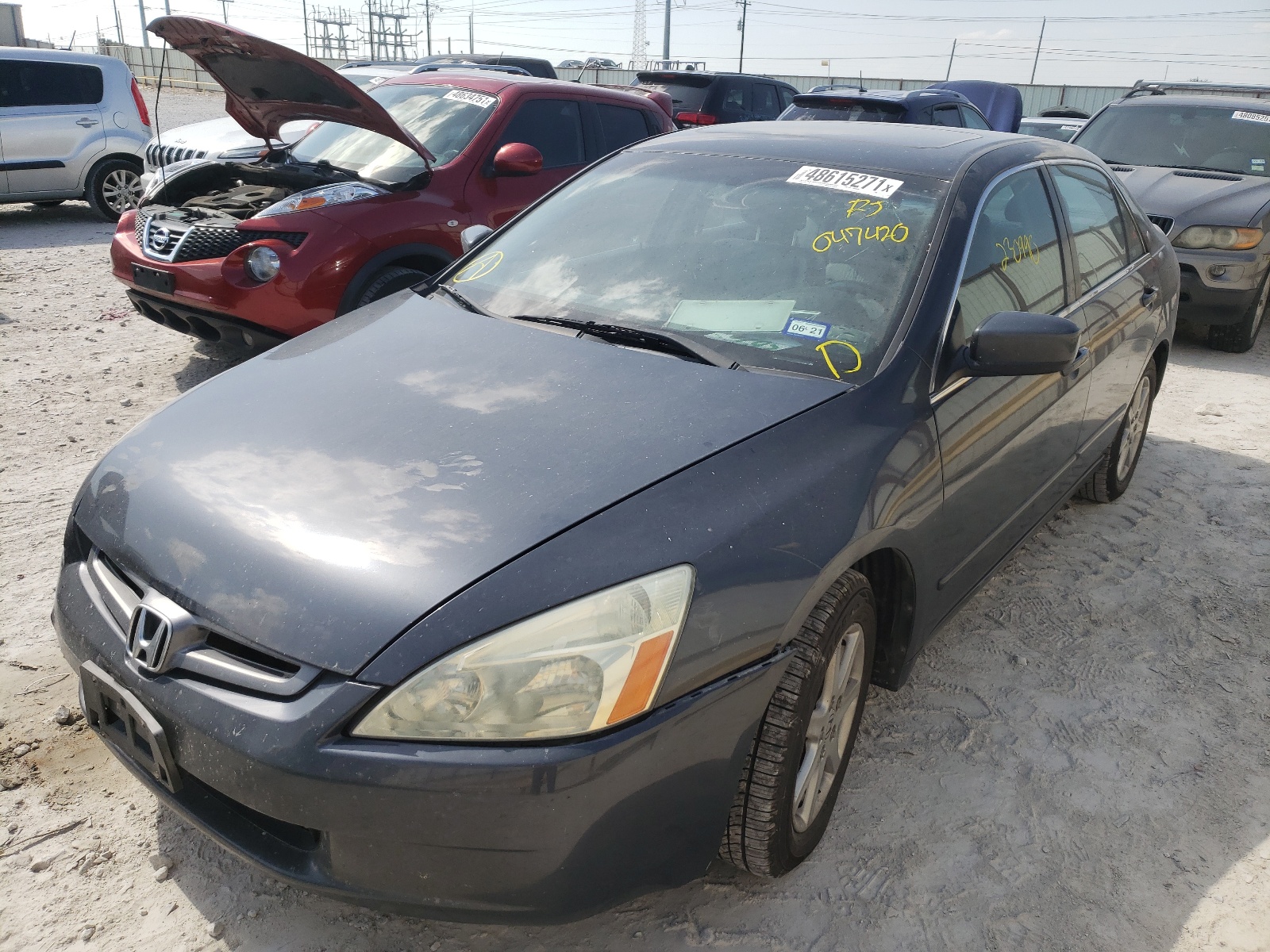 Photo 2 from auction – 2004 HONDA ACCORD with VIN 1HGCM66514A047420