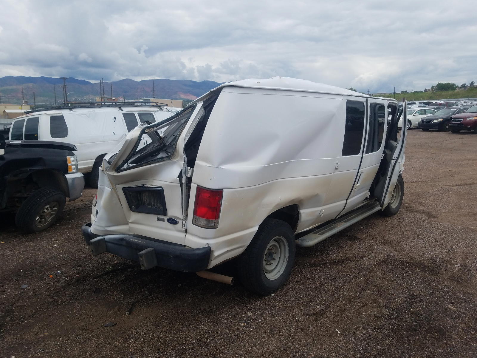 Photo 4 from auction – 2013 FORD ECONOLINE with VIN 1FTNE2EW9DDA80574