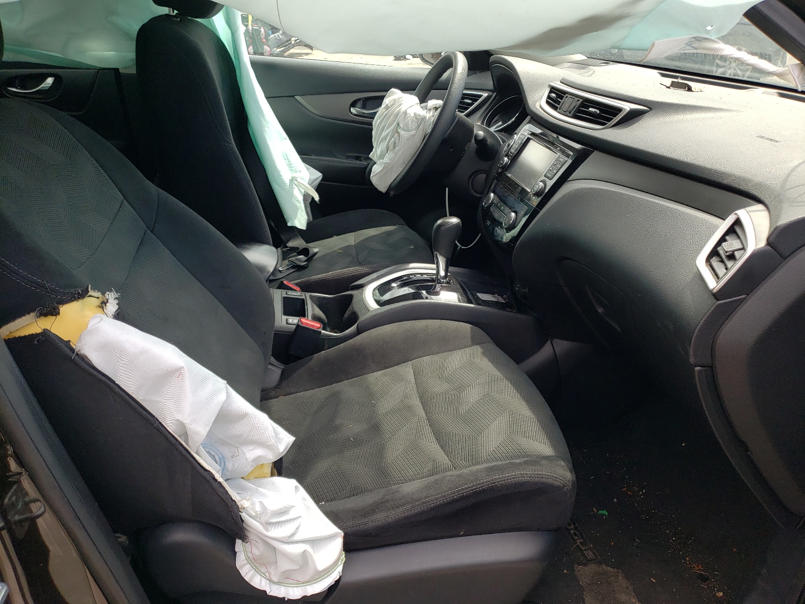 Photo 5 from auction – 2016 NISSAN ROGUE S with VIN 5N1AT2MV9GC738073
