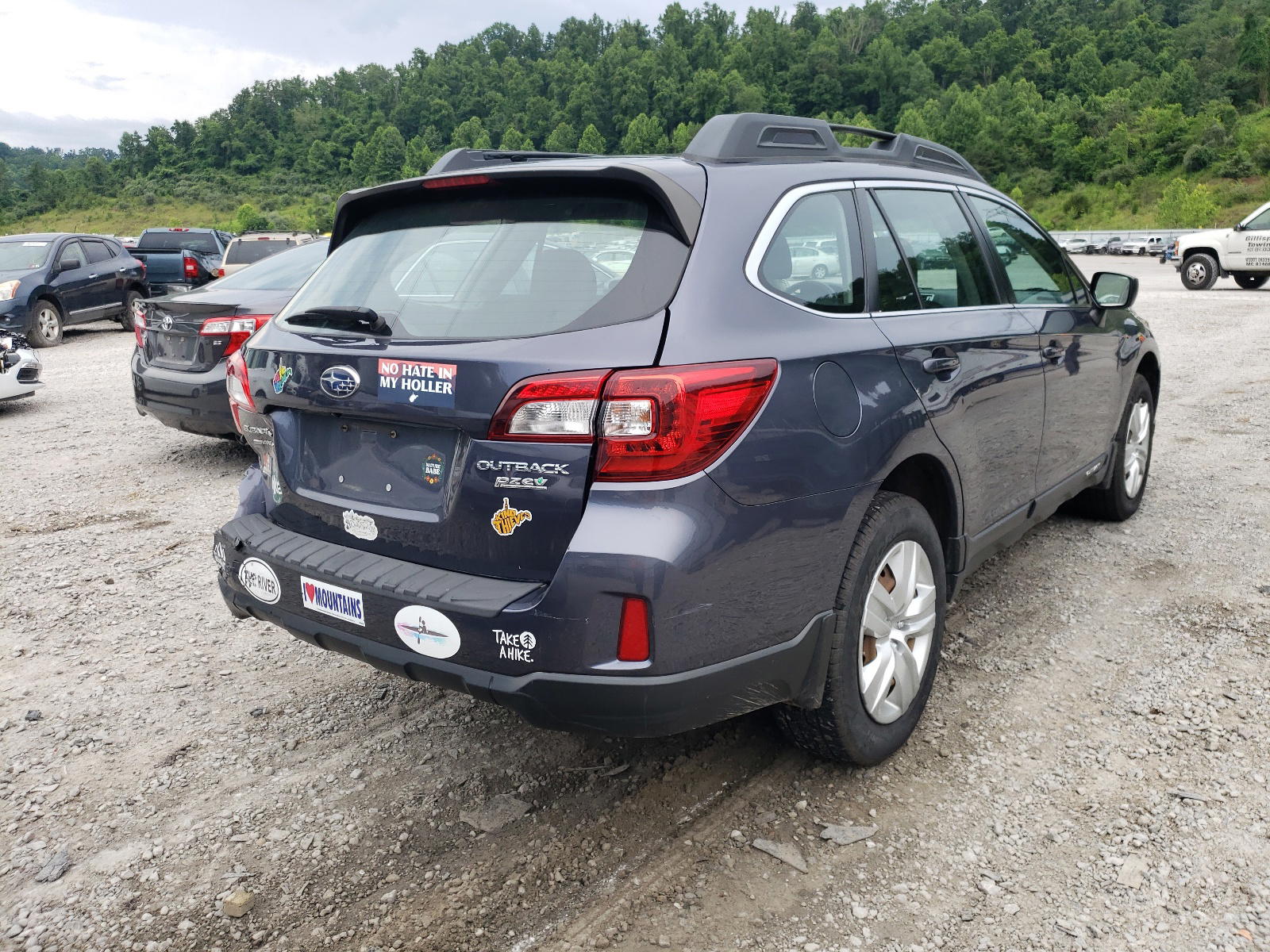 Photo 17 from auction – 2016 SUBARU OUTBACK with VIN 4S4BSAAC5G3283940