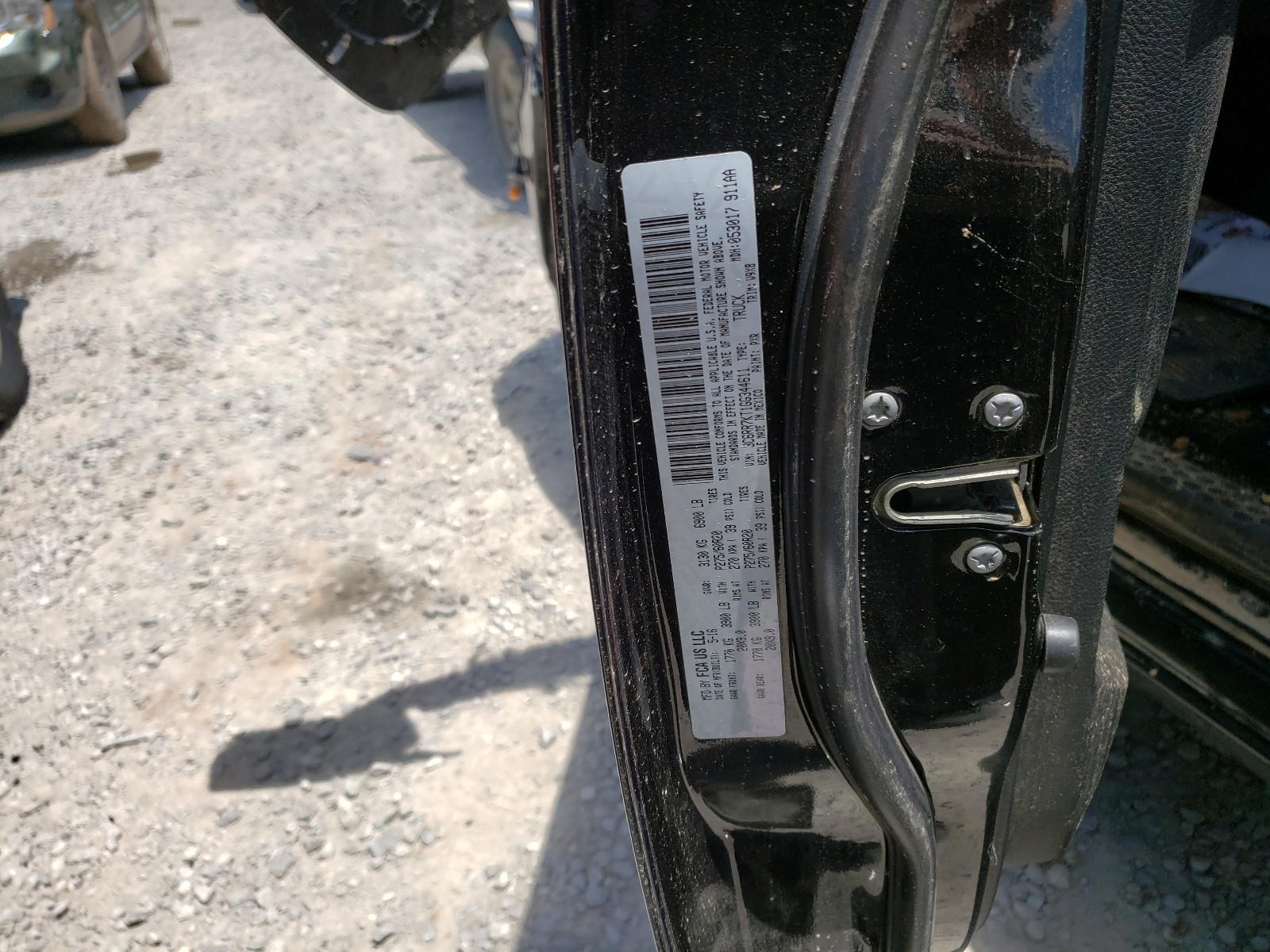 Photo 10 from auction – 2016 RAM 1500 ST with VIN 3C6RR7KT1GG344611
