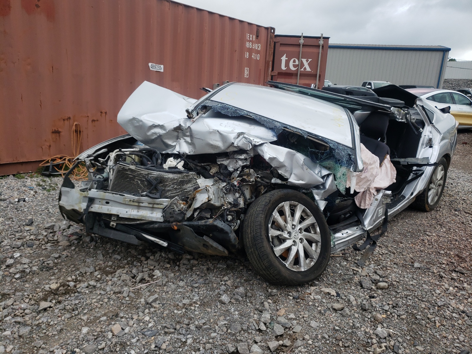 Photo 2 from auction – 2012 MAZDA 6 I with VIN 1YVHZ8DH6C5M08995