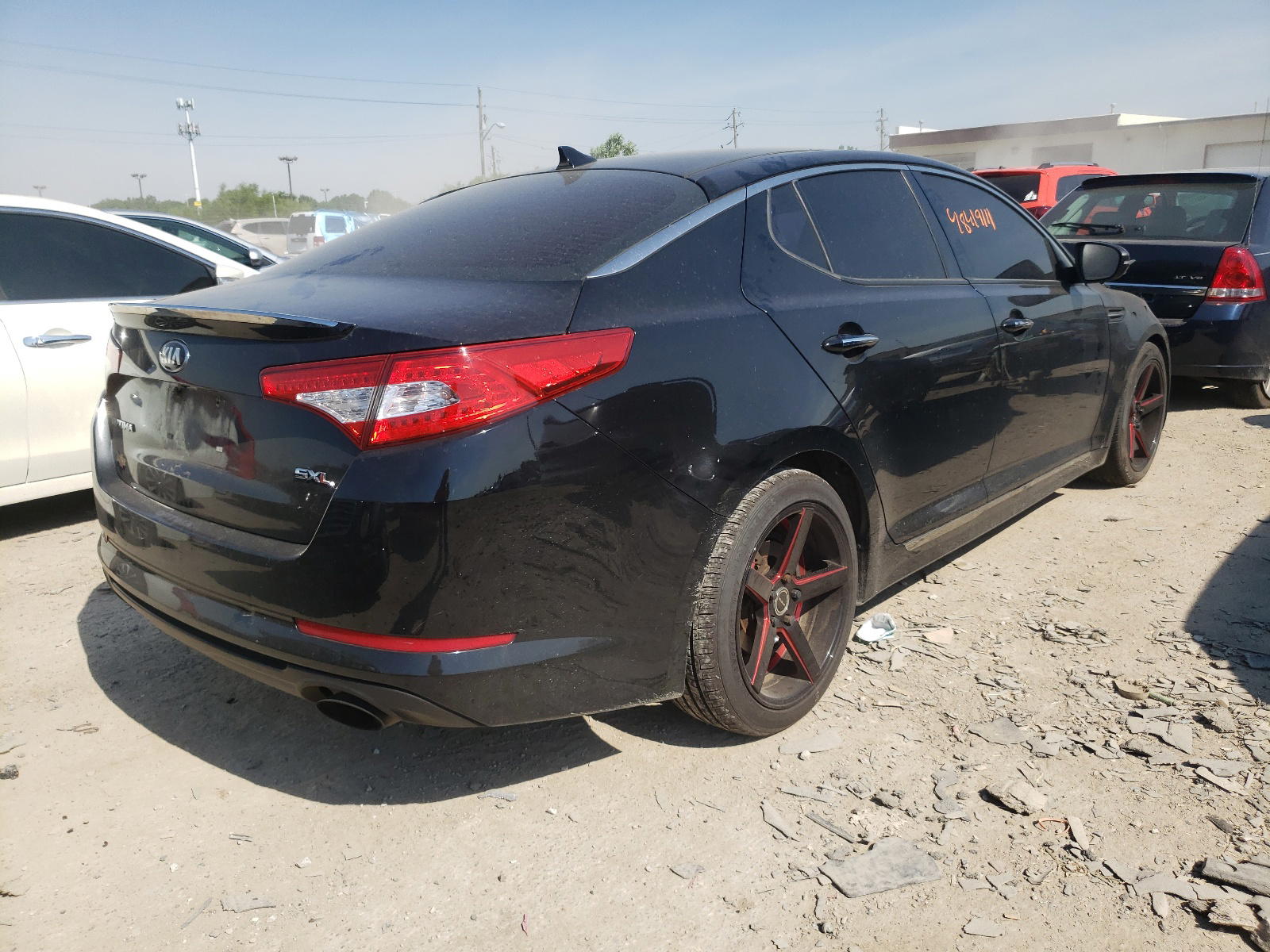 Photo 4 from auction – 2013 KIA OPTIMA SX with VIN 5XXGR4A65DG111744