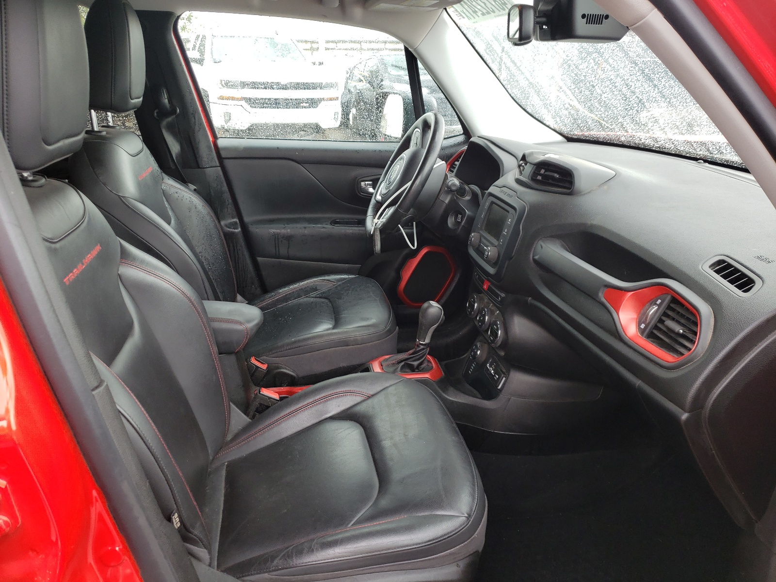 Photo 5 from auction – 2016 JEEP RENEGADE T with VIN ZACCJBCT0GPC88747