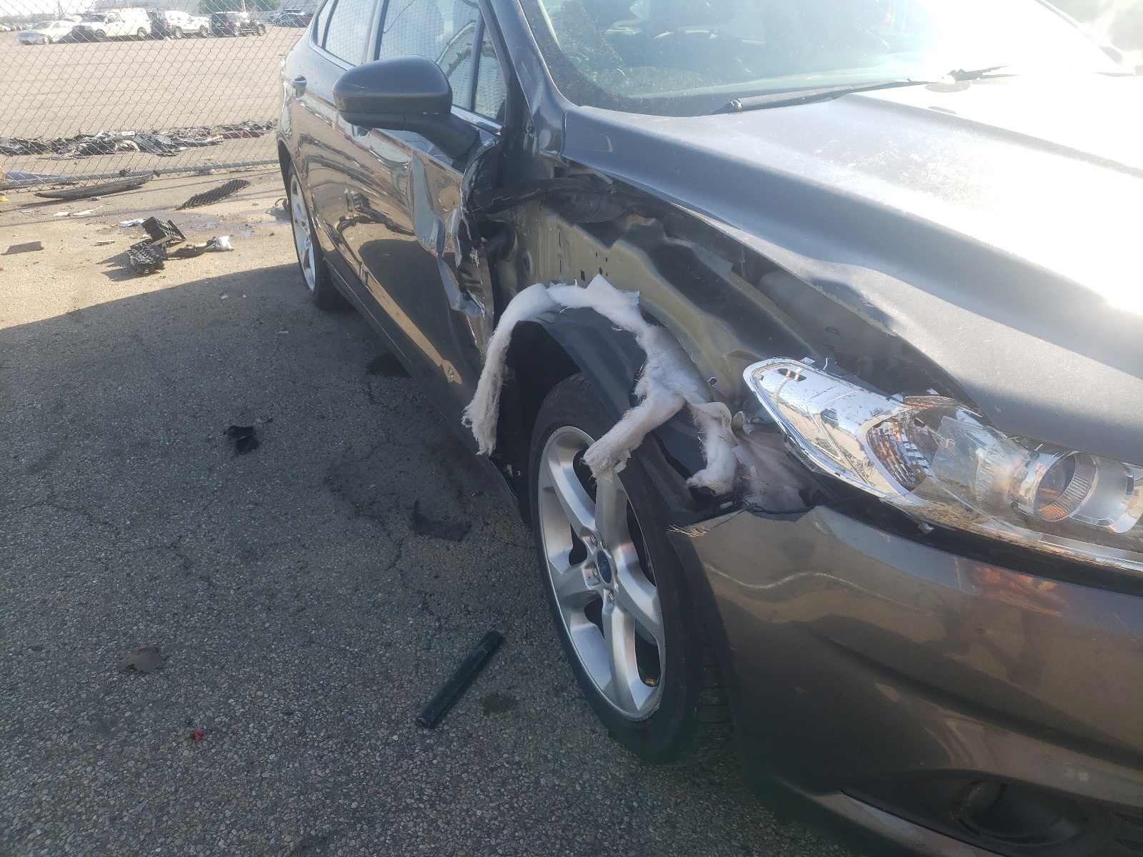 Photo 9 from auction – 2016 FORD FUSION S with VIN 3FA6P0G78GR232225