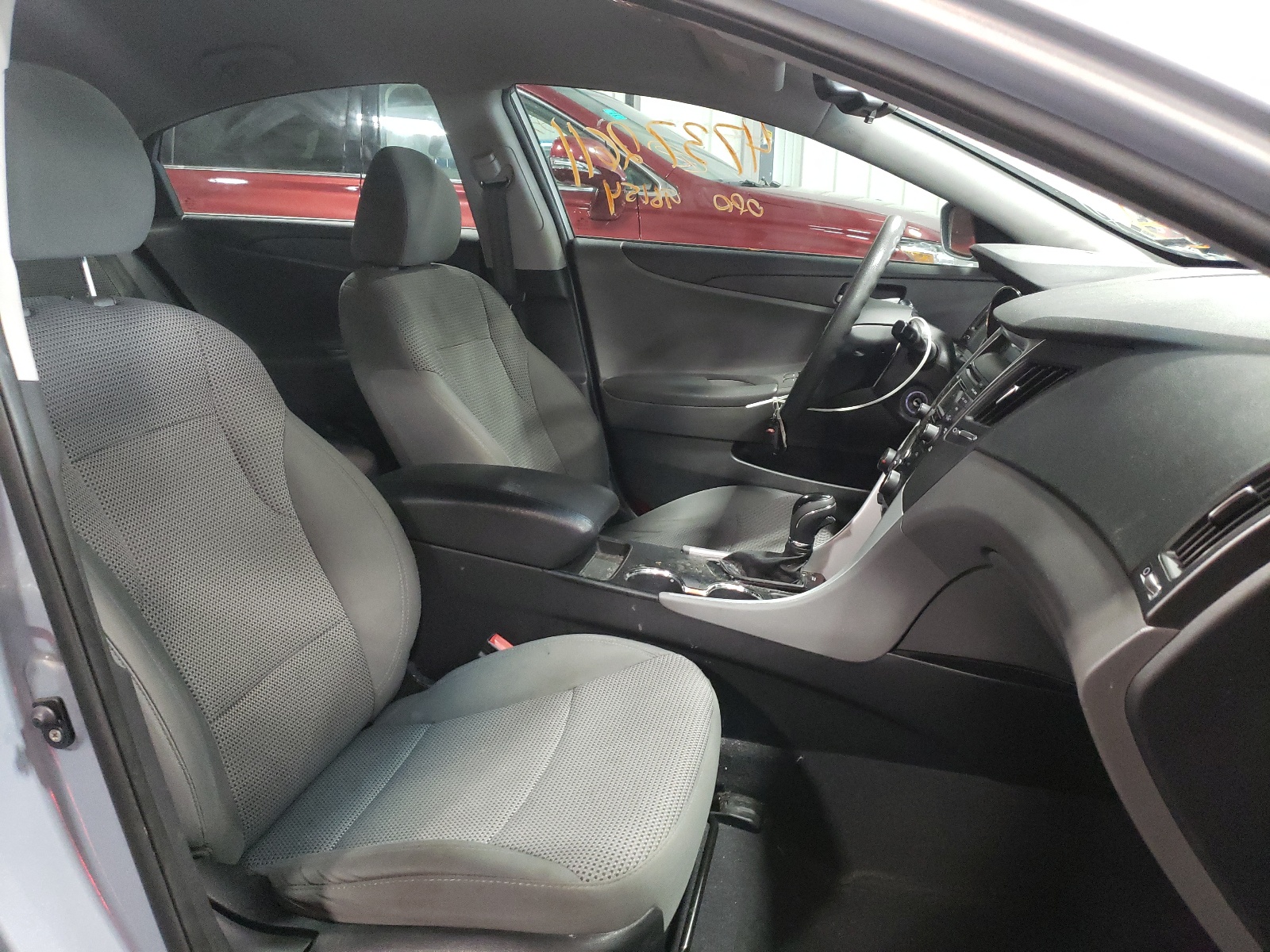 Photo 5 from auction – 2012 HYUNDAI SONATA GLS with VIN 5NPEB4AC9CH324684