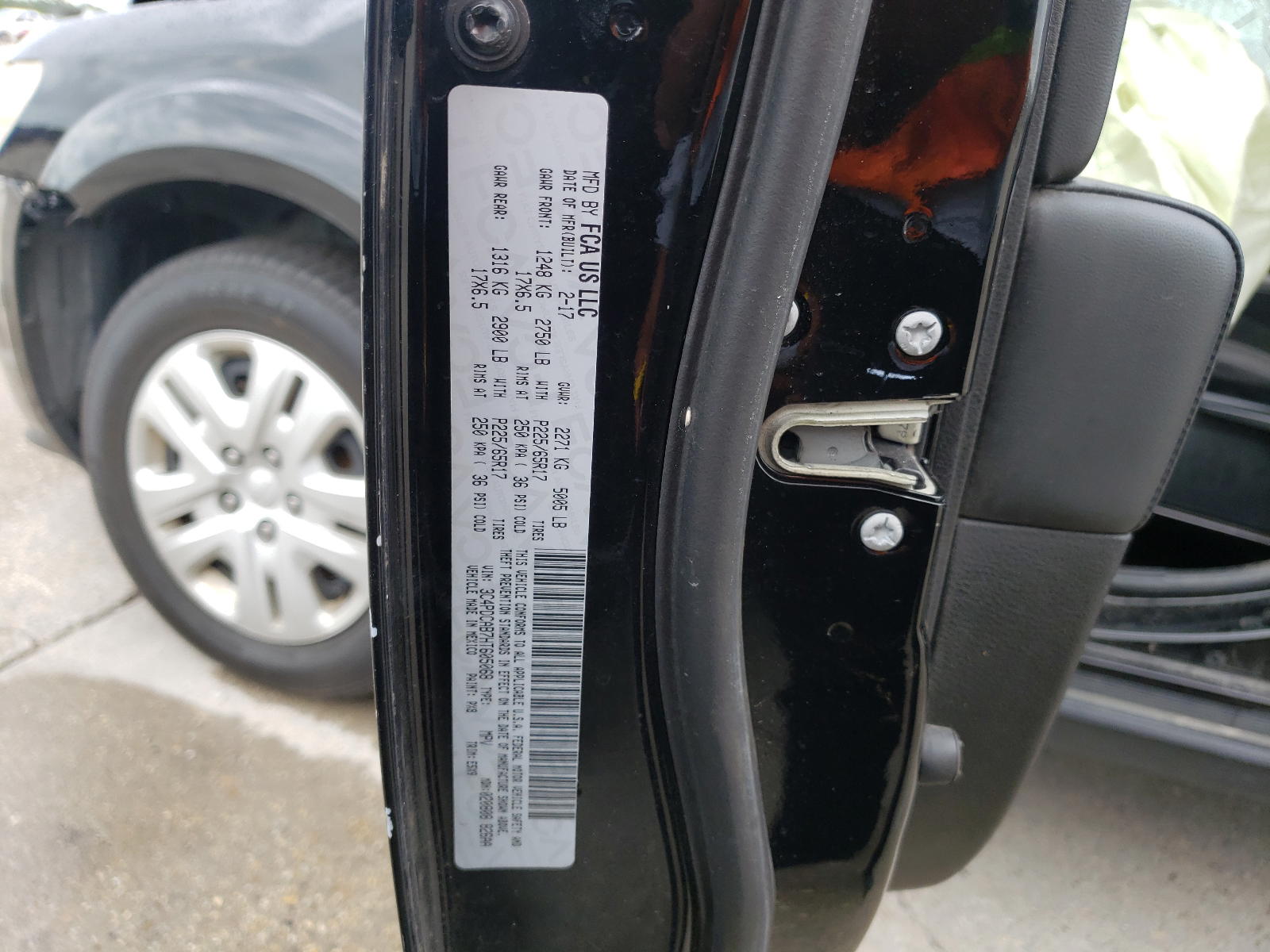 Photo 10 from auction – 2017 DODGE JOURNEY SE with VIN 3C4PDCAB7HT605068