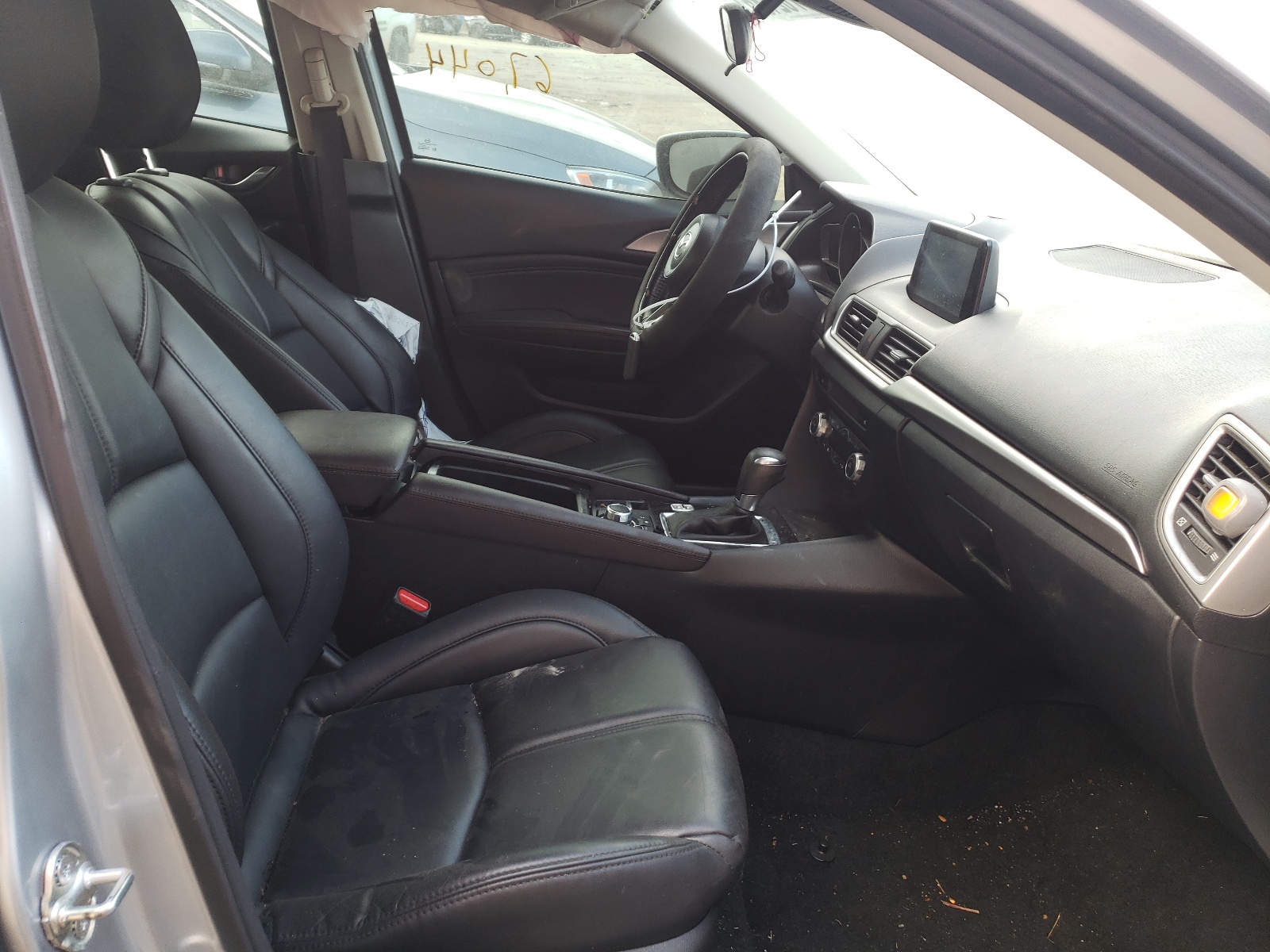 Photo 5 from auction – 2018 MAZDA 3 TOURING with VIN 3MZBN1V32JM206967
