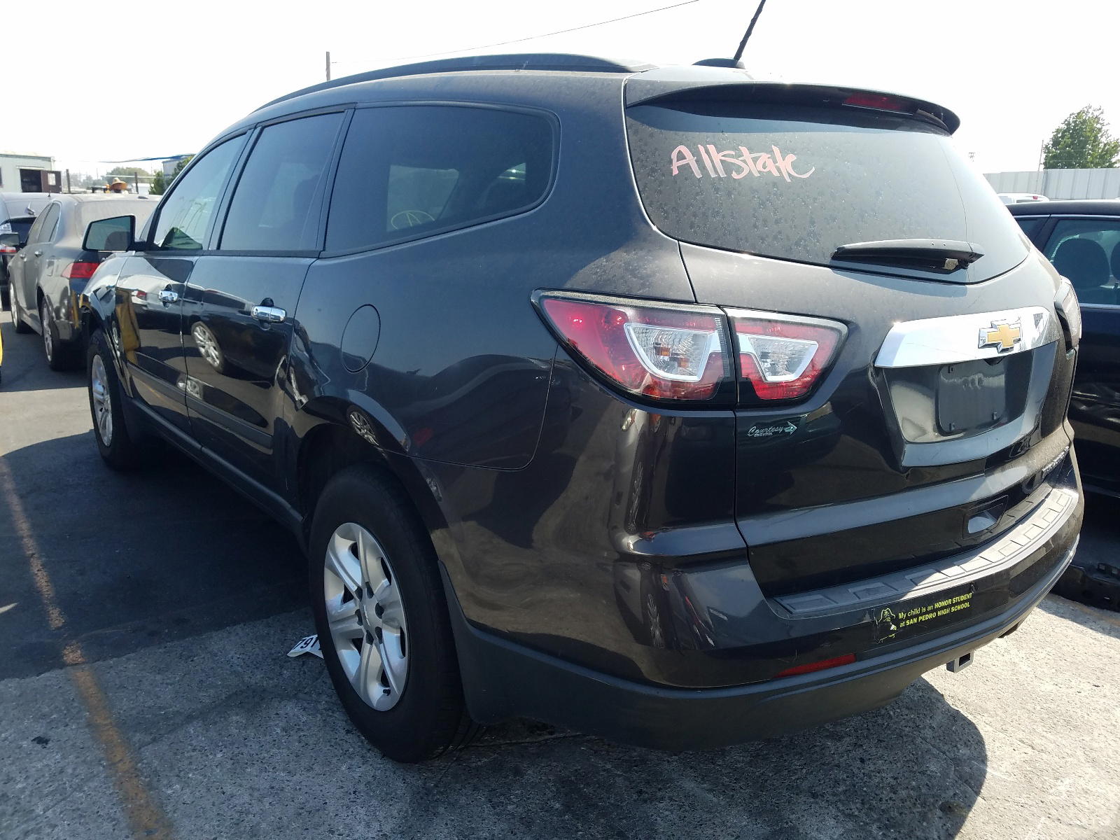 Photo 3 from auction – 2016 CHEVROLET TRAVERSE L with VIN 1GNKRFKD2GJ299780