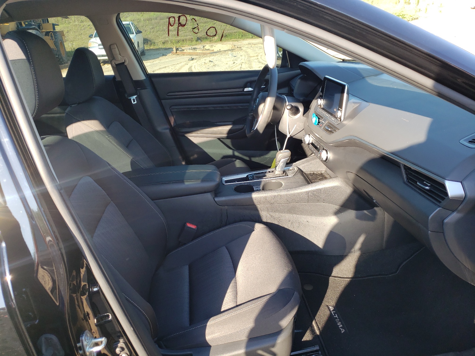 Photo 5 from auction – 2020 NISSAN ALTIMA S with VIN 1N4BL4BV8LC260381