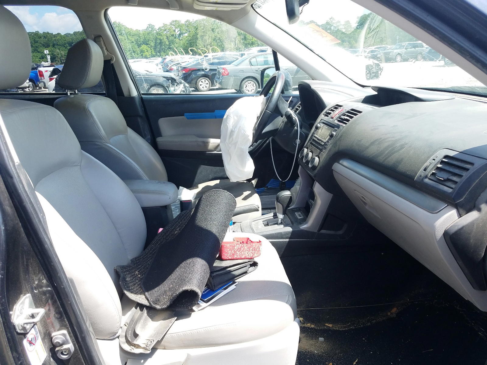 Photo 5 from auction – 2014 SUBARU FORESTER 2 with VIN JF2SJAHC7EH404370