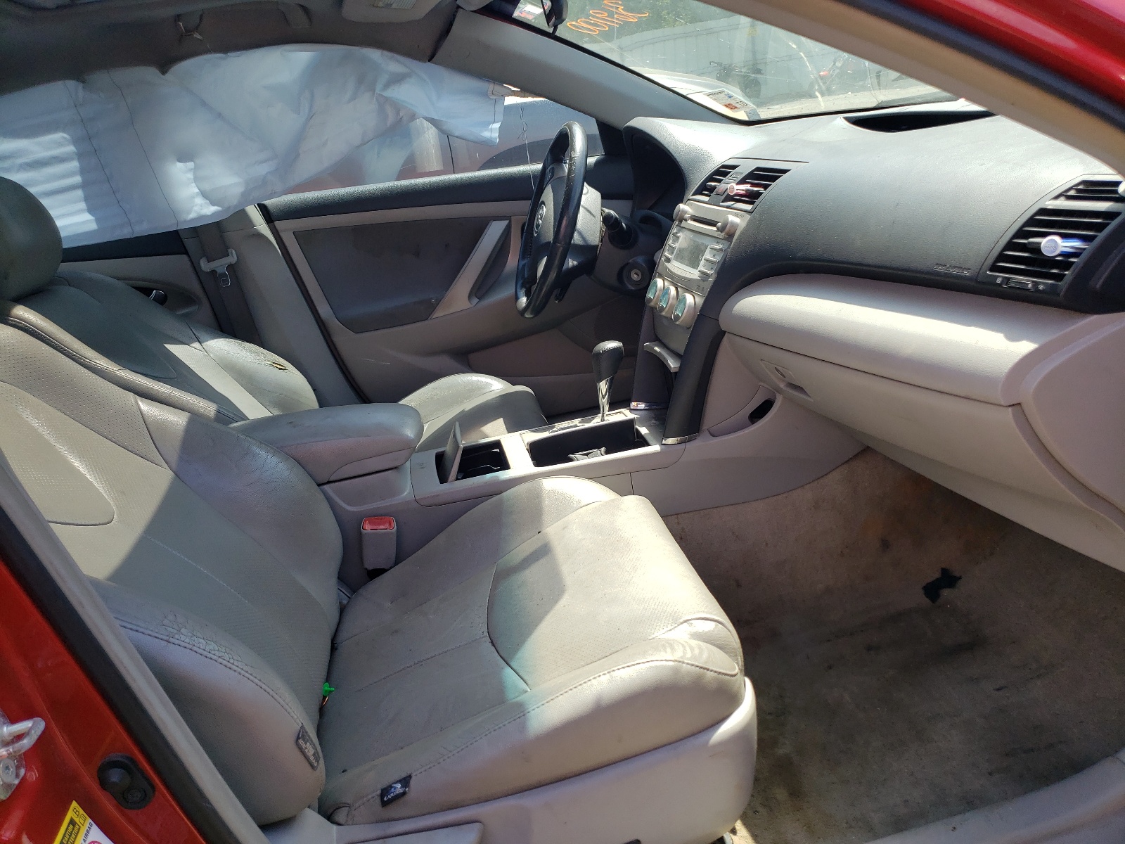 Photo 5 from auction – 2009 TOYOTA CAMRY with VIN 4T1BE46K09U369100