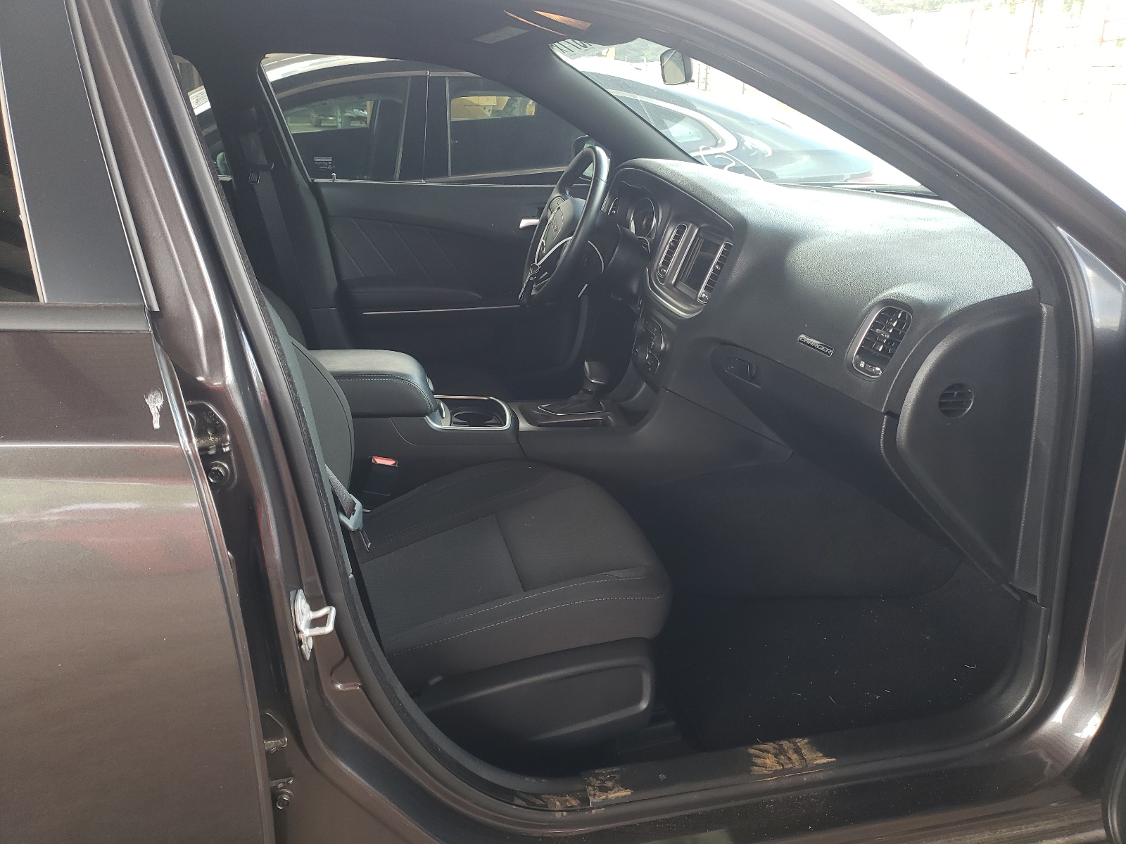 Photo 5 from auction – 2019 DODGE CHARGER SX with VIN 2C3CDXBGXKH707579