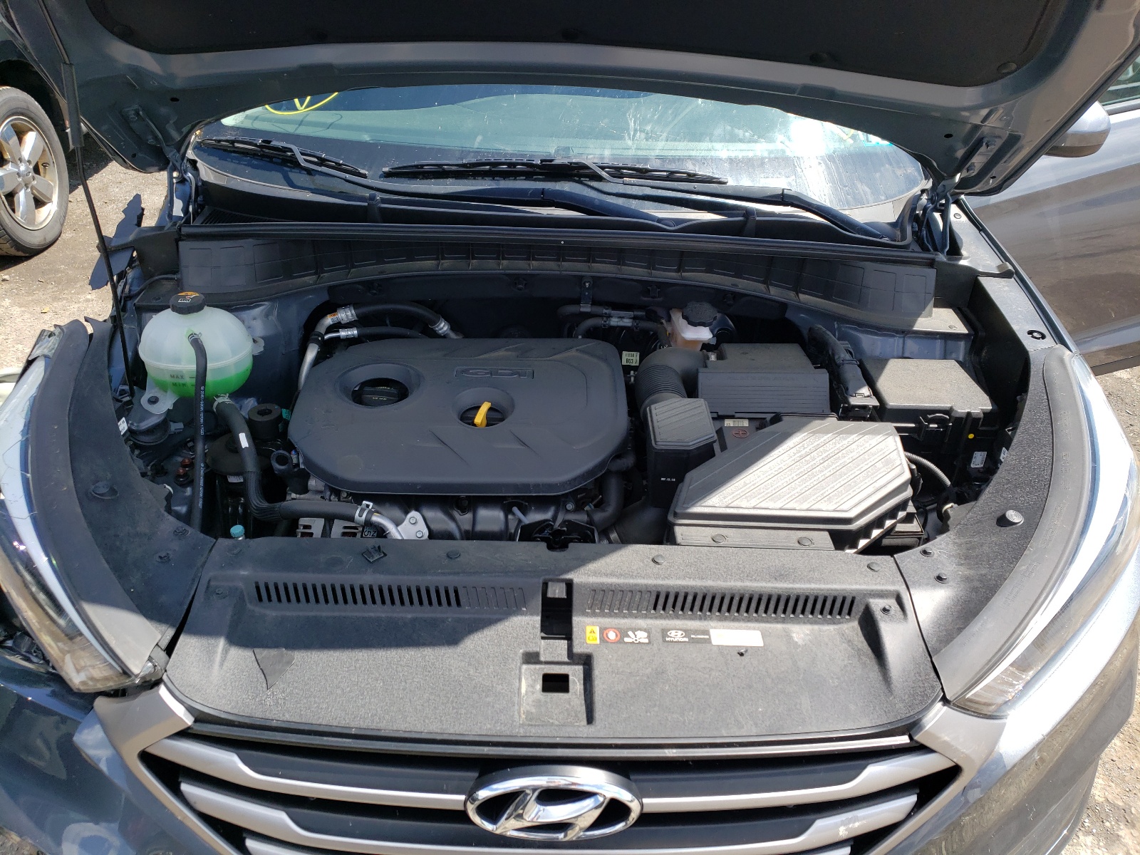 Photo 7 from auction – 2017 HYUNDAI TUCSON LIM with VIN KM8J3CA42HU450800