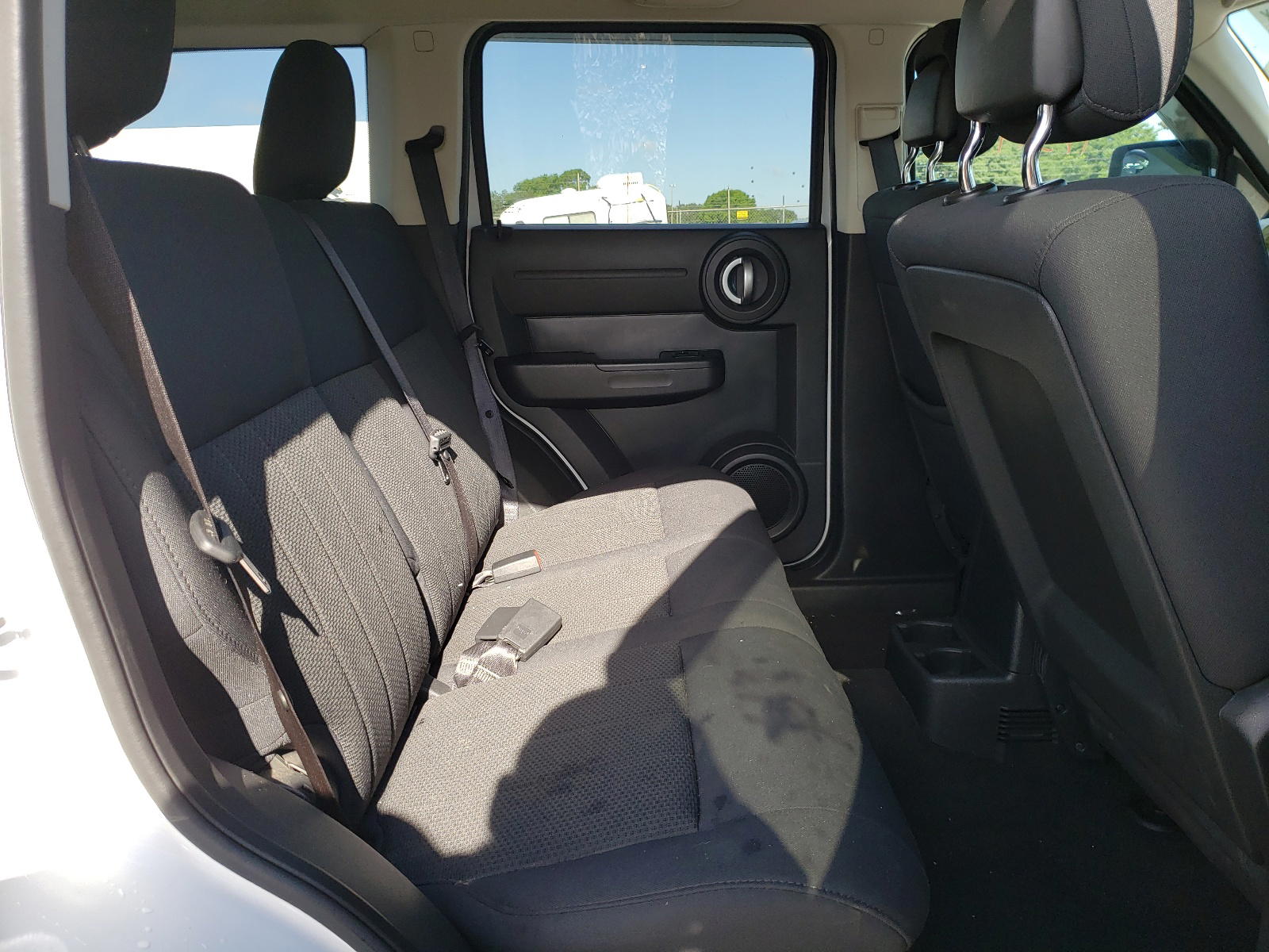Photo 6 from auction – 2011 DODGE NITRO HEAT with VIN 1D4PT4GK0BW601674
