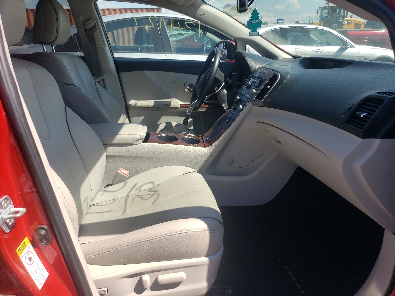 Photo 5 from auction – 2009 TOYOTA VENZA with VIN 4T3BK11A39U013365