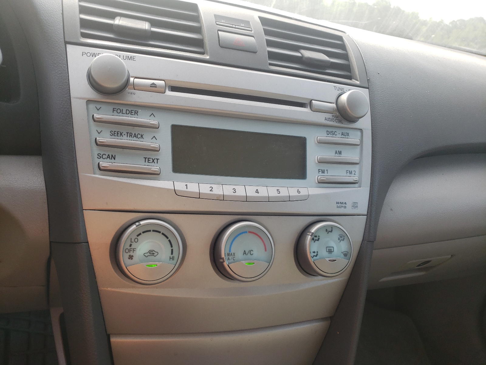 Photo 9 from auction – 2009 TOYOTA CAMRY BASE with VIN 4T1BE46K29U875687