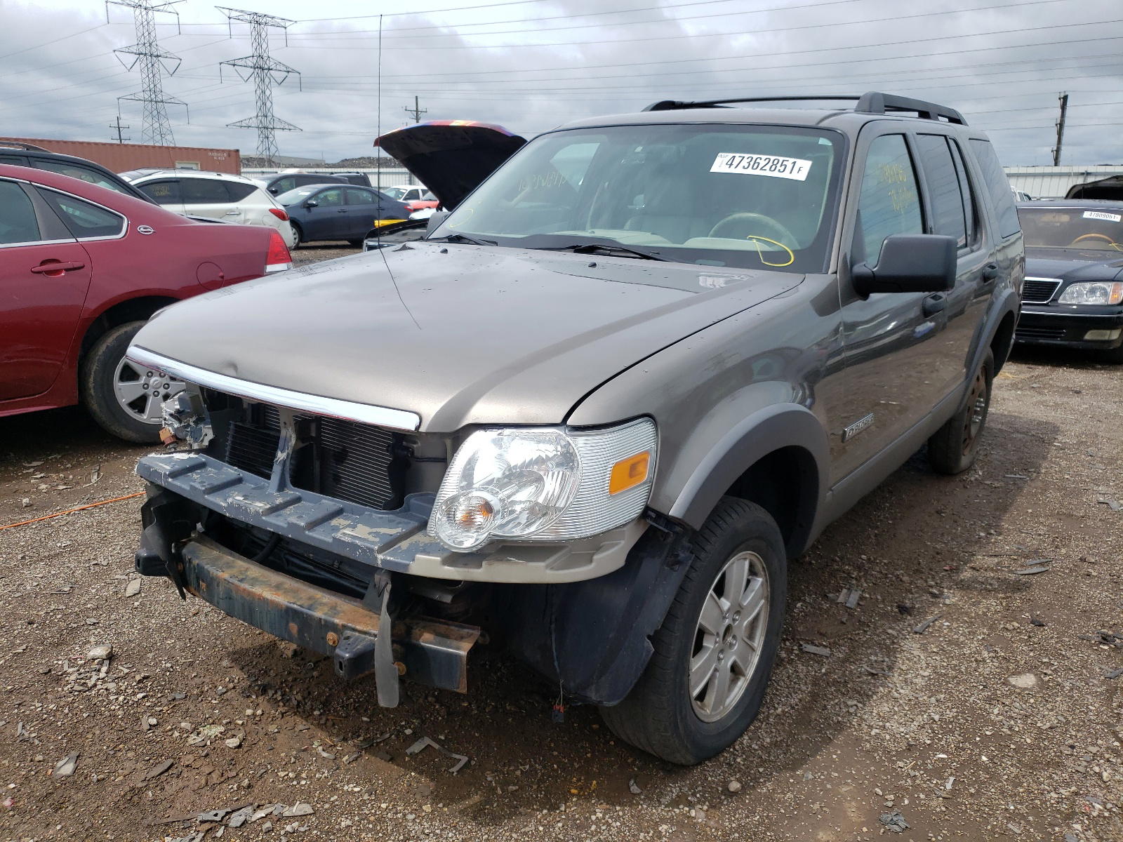 Photo 2 from auction – 2006 FORD EXPLORER X with VIN 1FMEU73E46UB71471