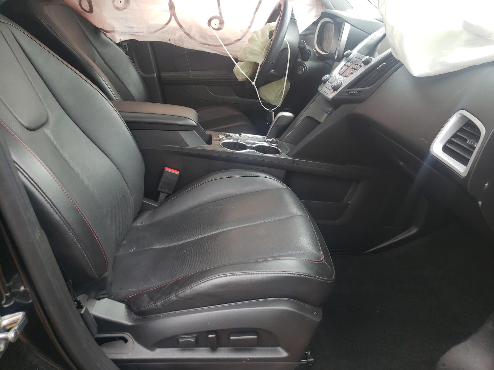Photo 5 from auction – 2015 CHEVROLET EQUINOX LT with VIN 2GNFLHE30F6180669