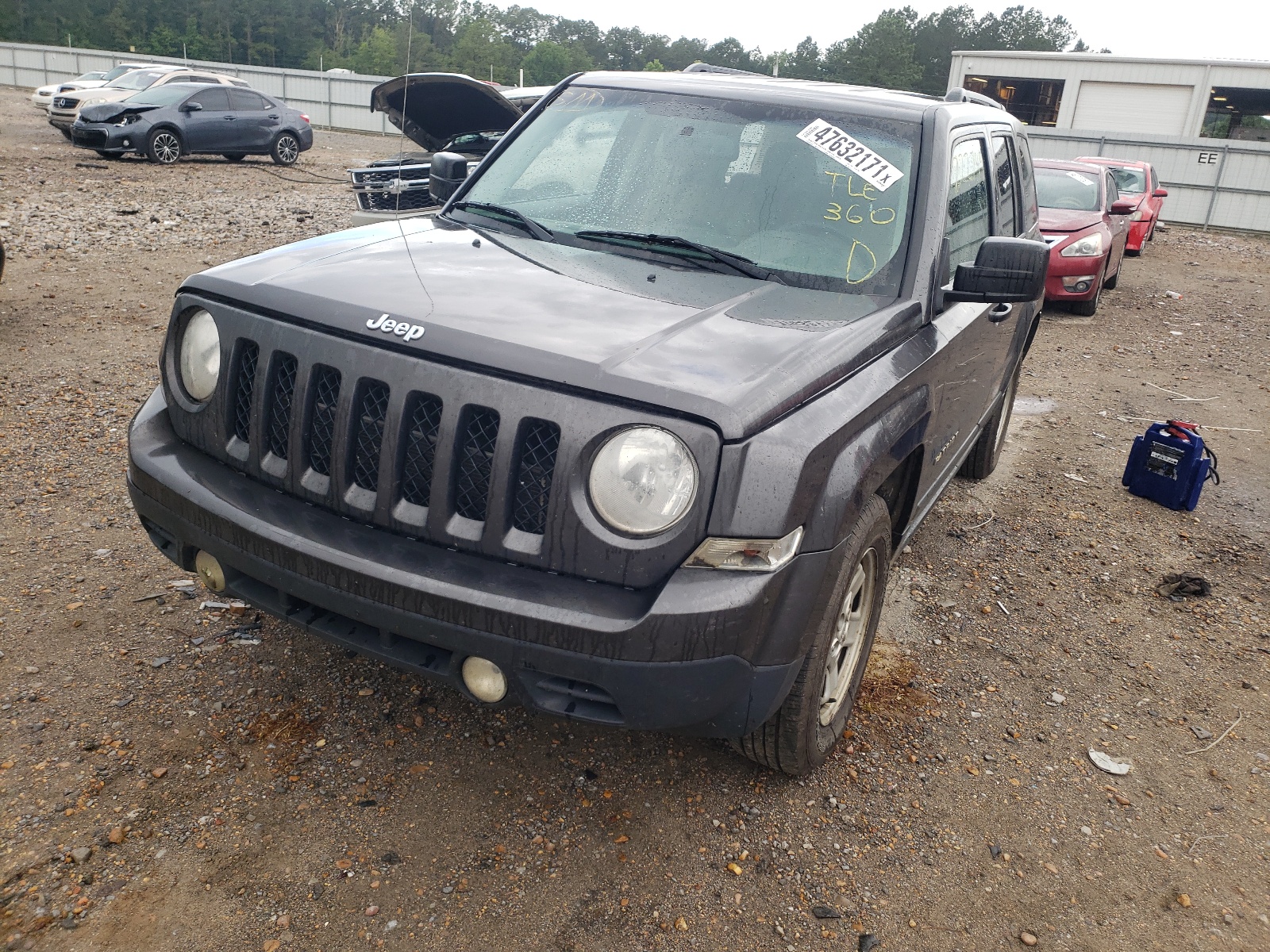 Photo 2 from auction – 2014 JEEP PATRIOT SP with VIN 1C4NJPBA1ED851323