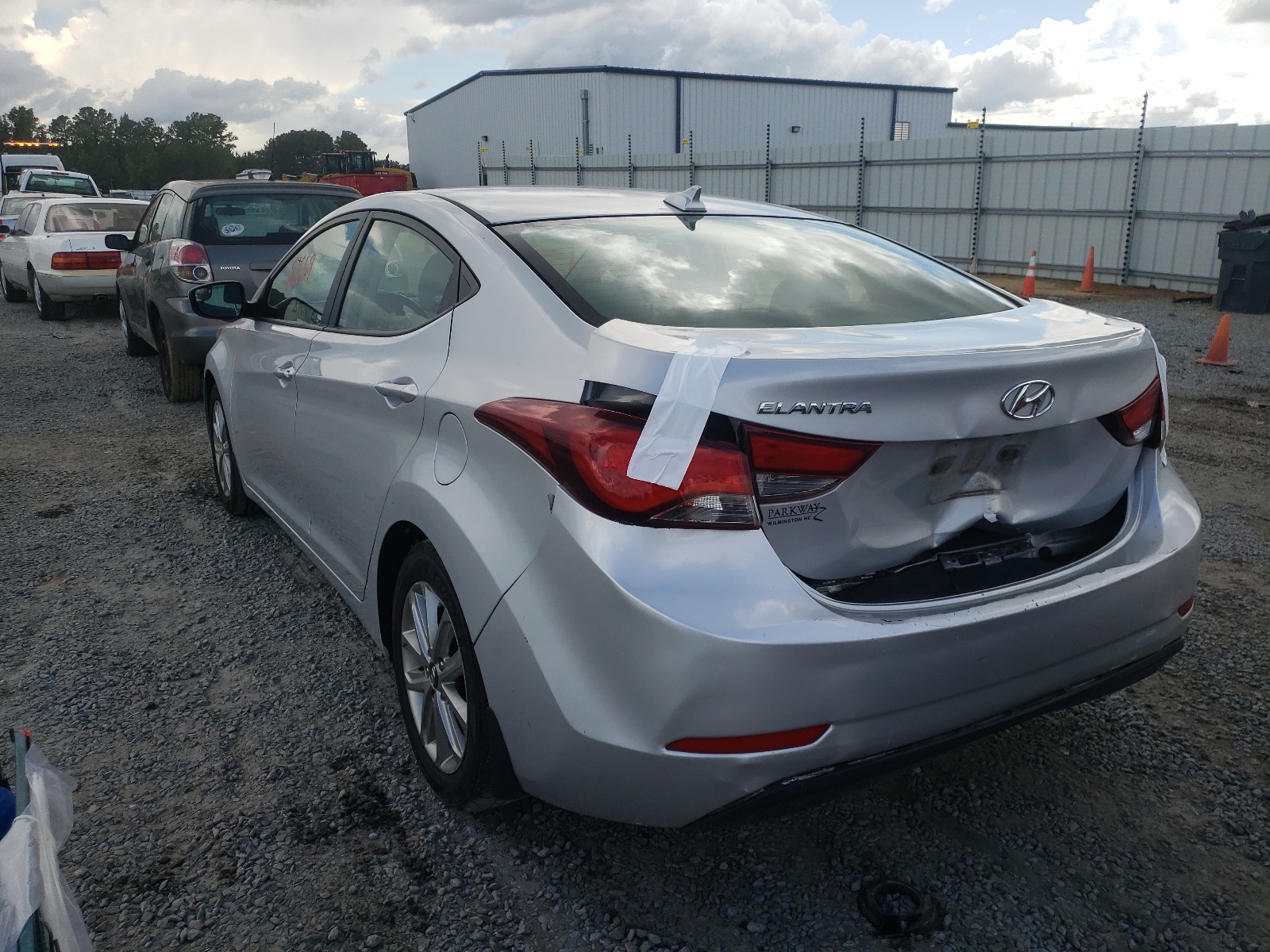 Photo 3 from auction – 2016 HYUNDAI ELANTRA SE with VIN KMHDH4AE3GU589832