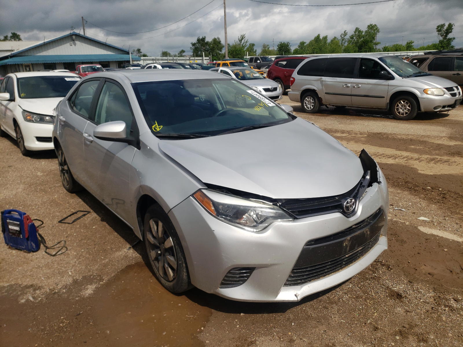 TOYOTA COROLLA L 2016 with VIN 5YFBURHE2GP412907 - Photo from auction