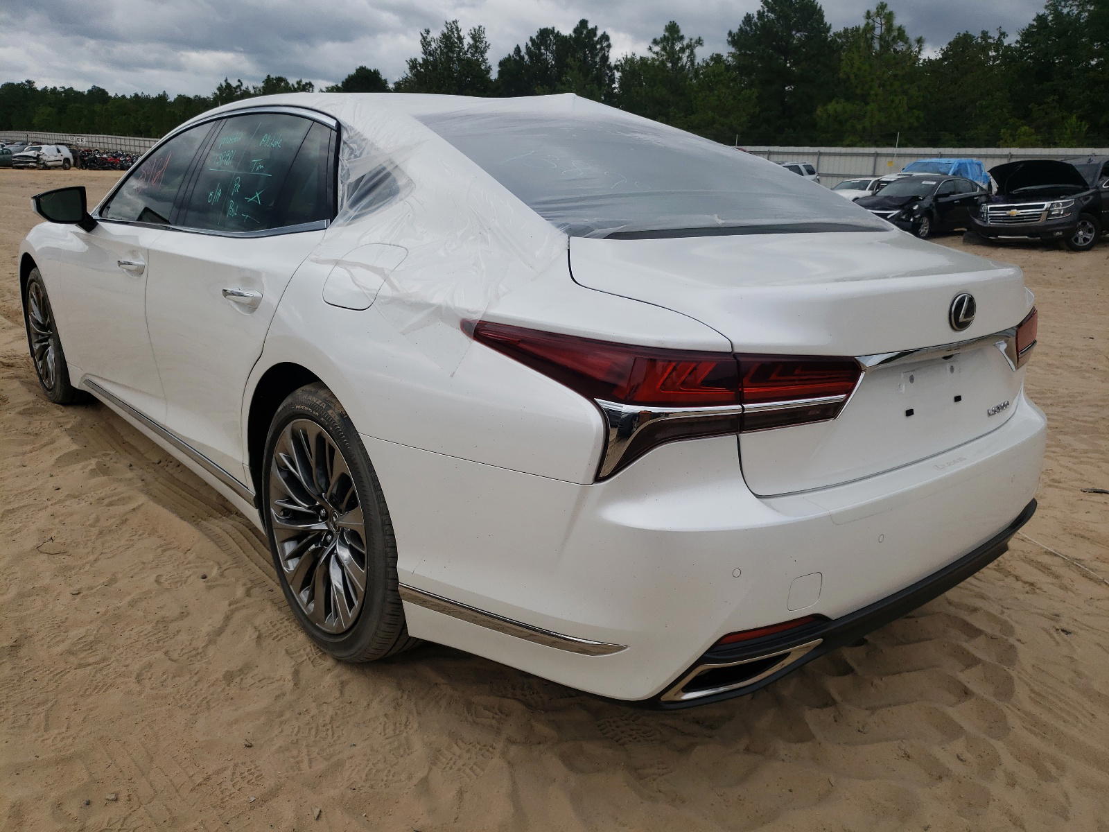 Photo 3 from auction – 2019 LEXUS LS 500 BAS with VIN JTHB51FF9K5008422