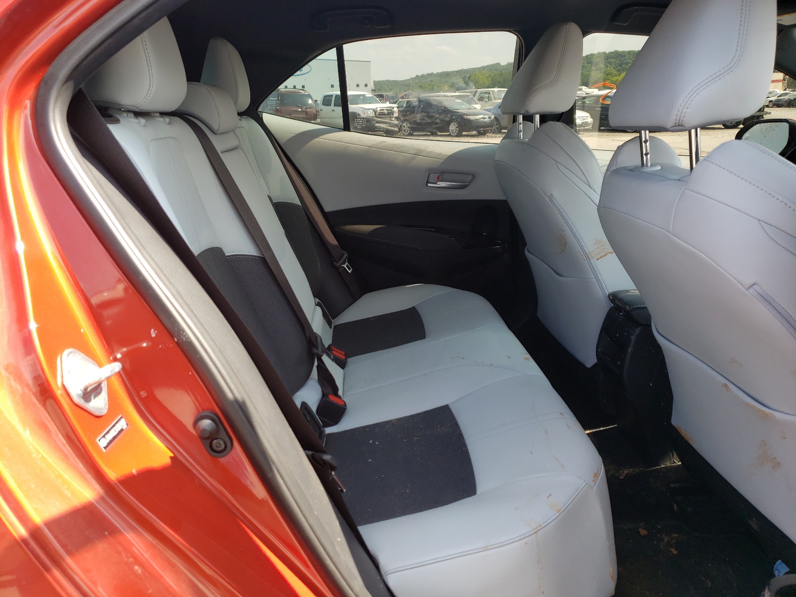 Photo 6 from auction – 2019 TOYOTA COROLLA SE with VIN JTNK4RBE2K3027482