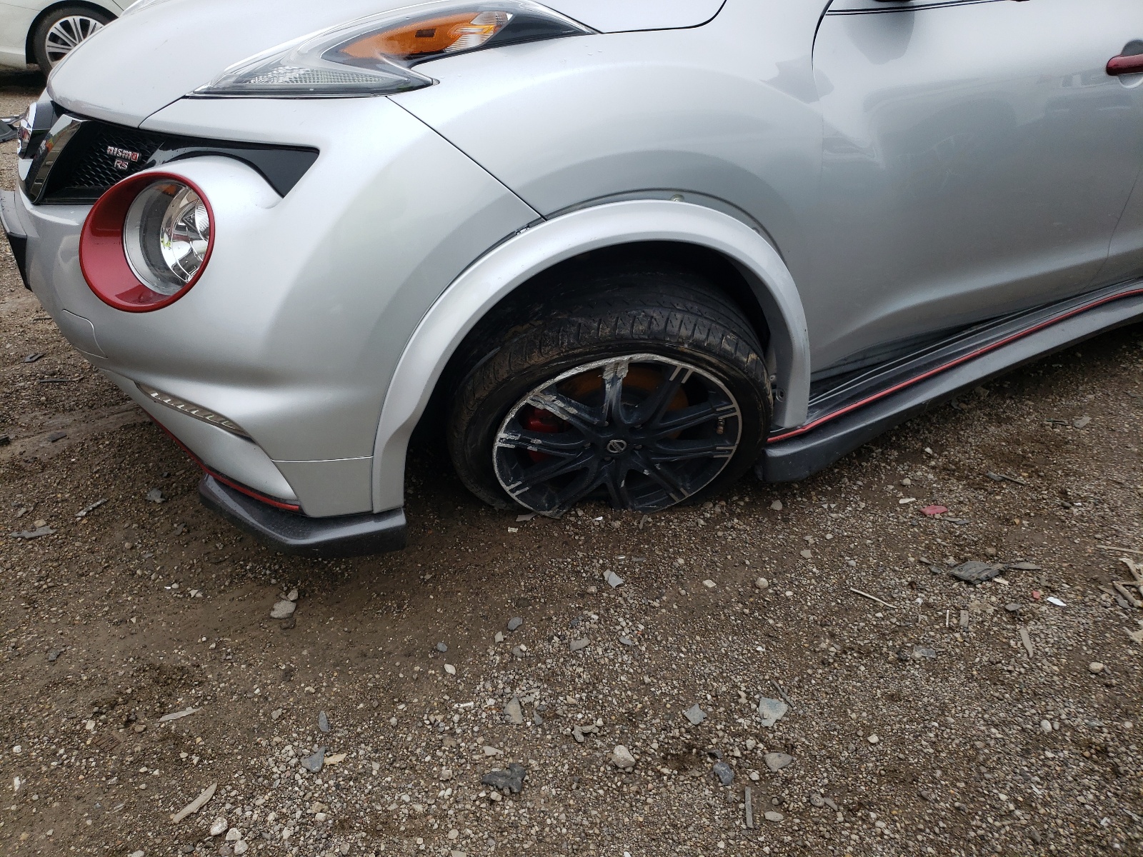 Photo 9 from auction – 2015 NISSAN JUKE NISMO with VIN JN8DF5MV3FT250007