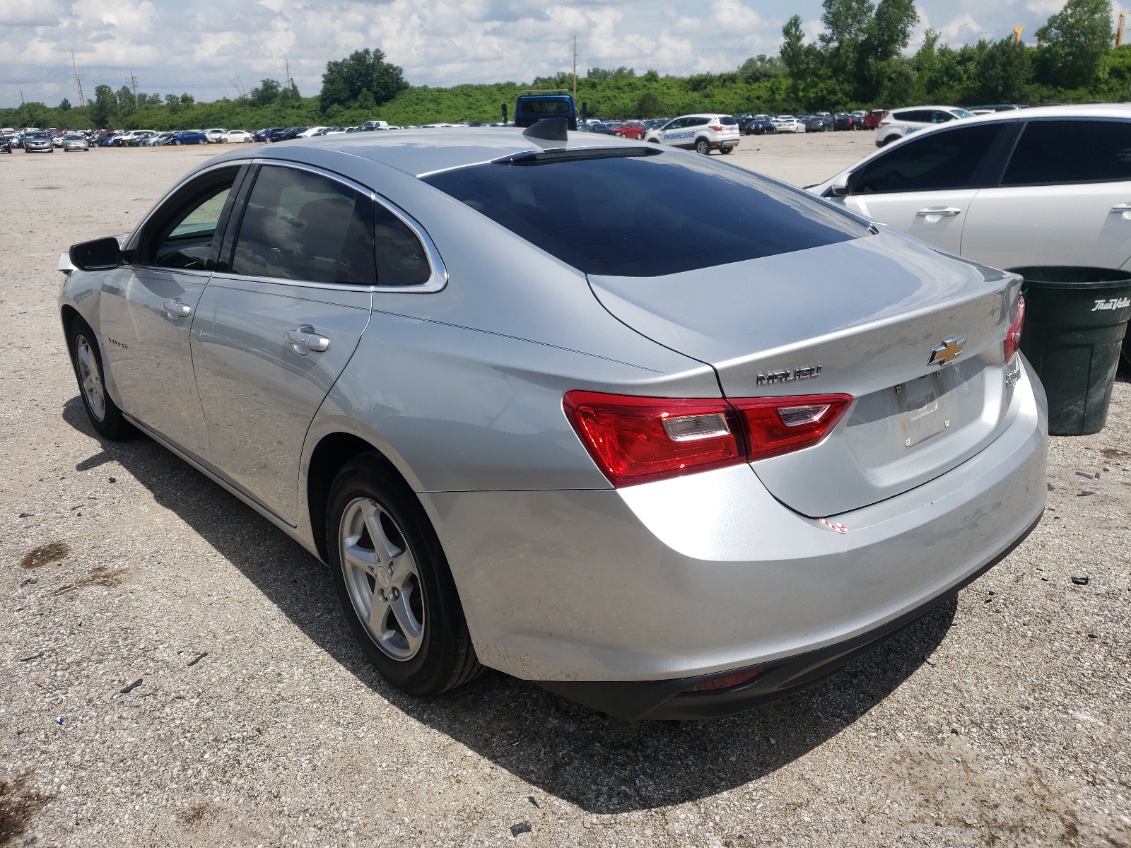 Photo 3 from auction – 2016 CHEVROLET MALIBU LS with VIN 1G1ZB5ST1GF346239